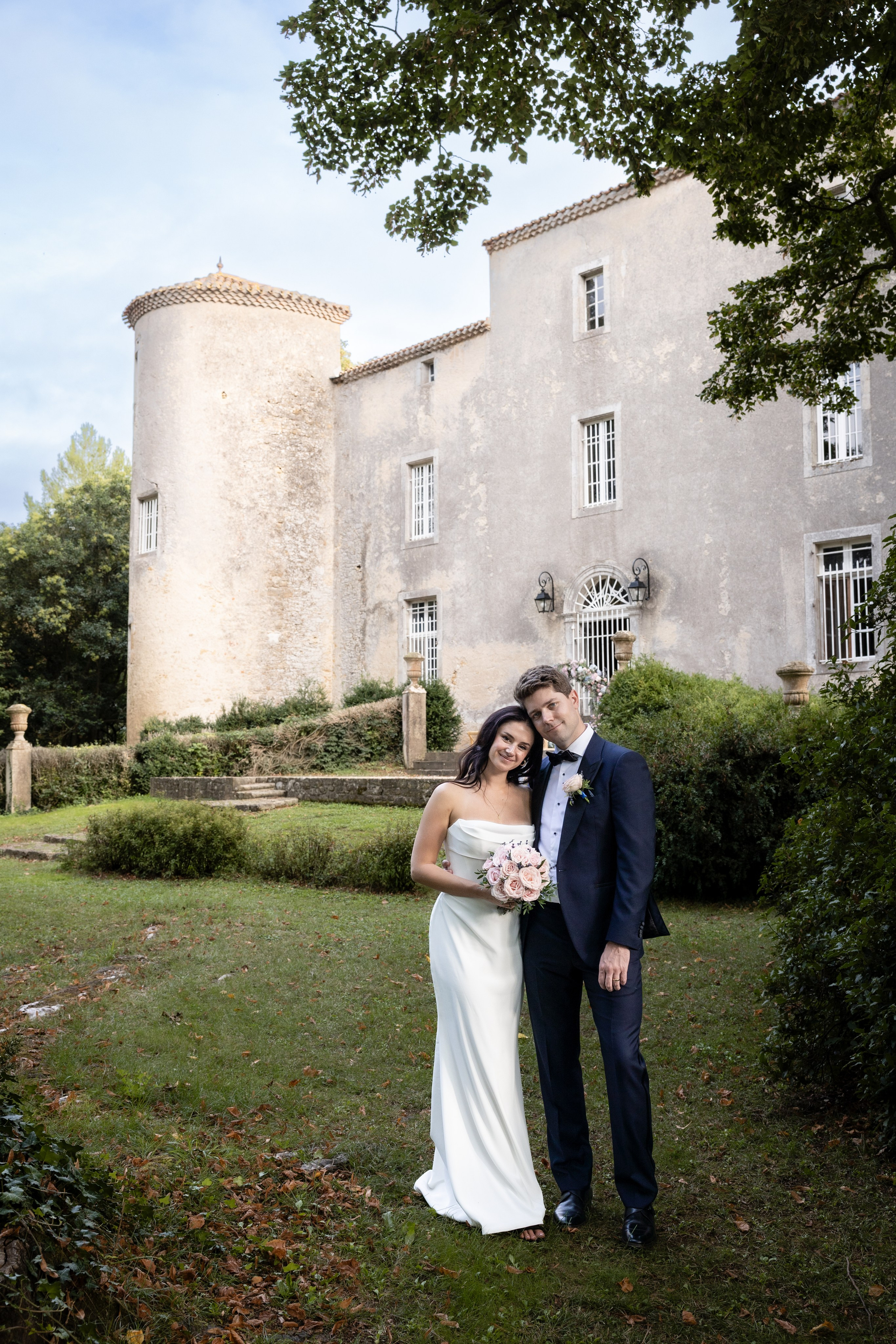 Tatiana & Ludovic: International Château Wedding near Albi