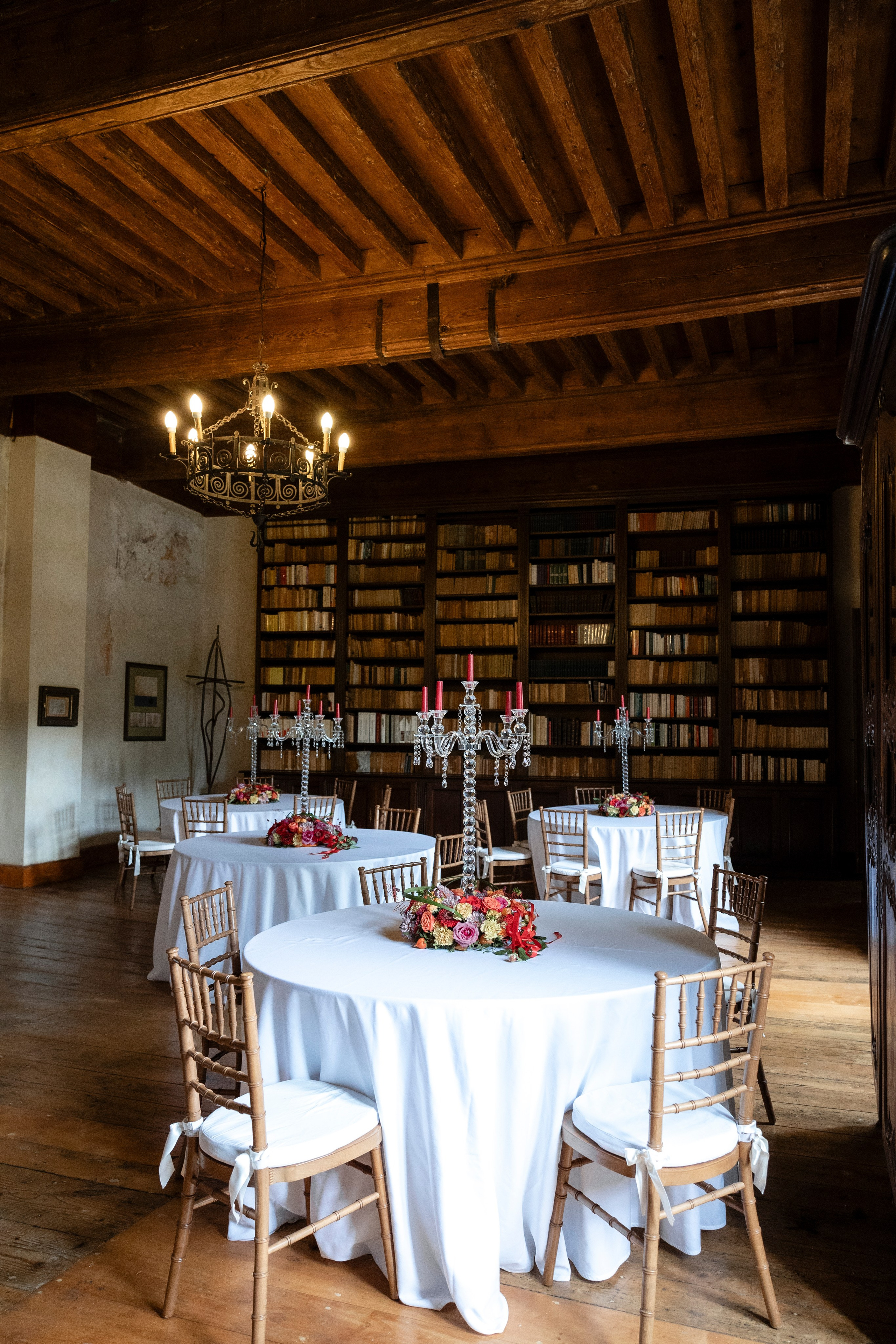 Tatiana & Ludovic: International Château Wedding near Albi