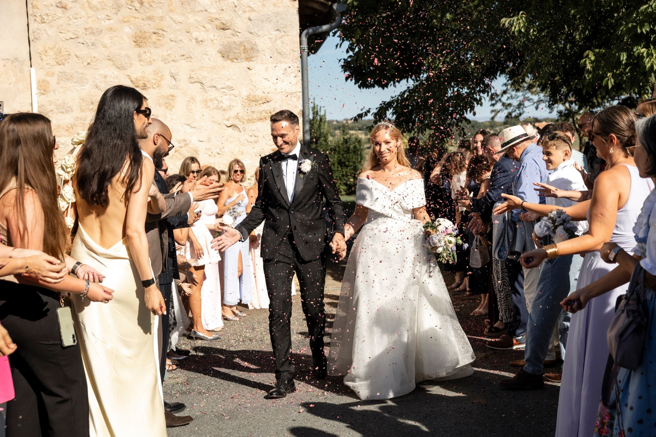Tatiana & Ludovic: International Château Wedding near Albi
