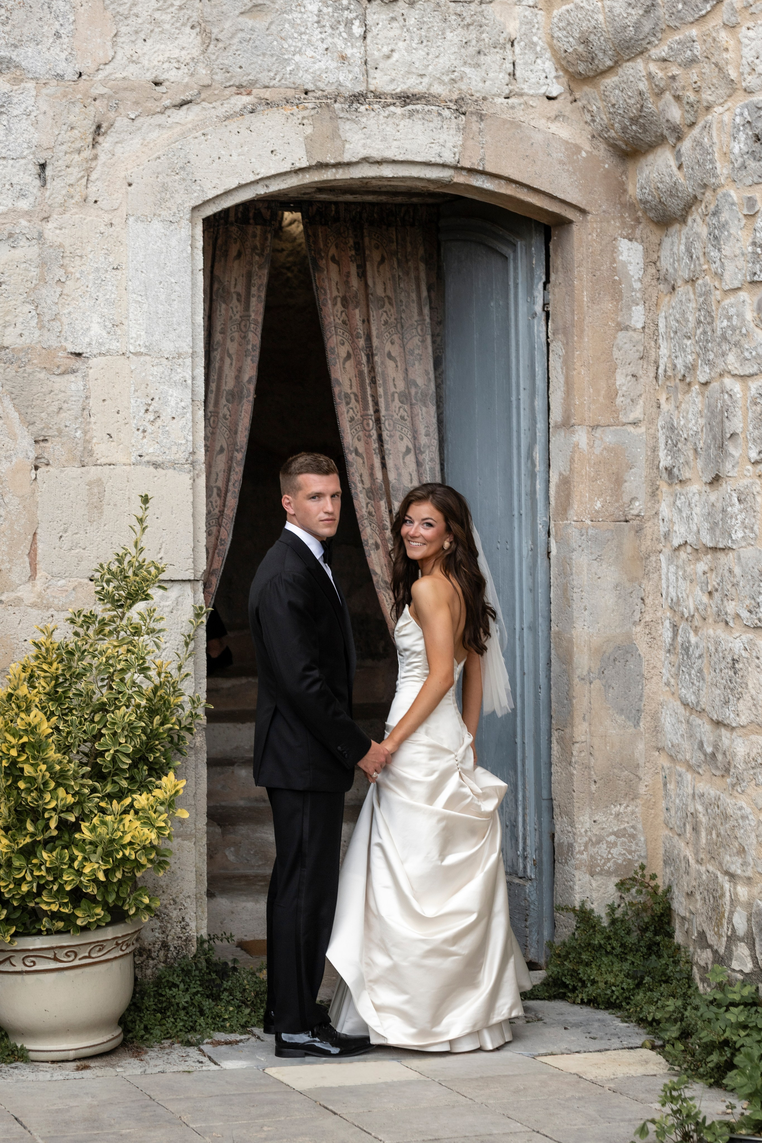 Jamie & Matt · Château de Goudourville