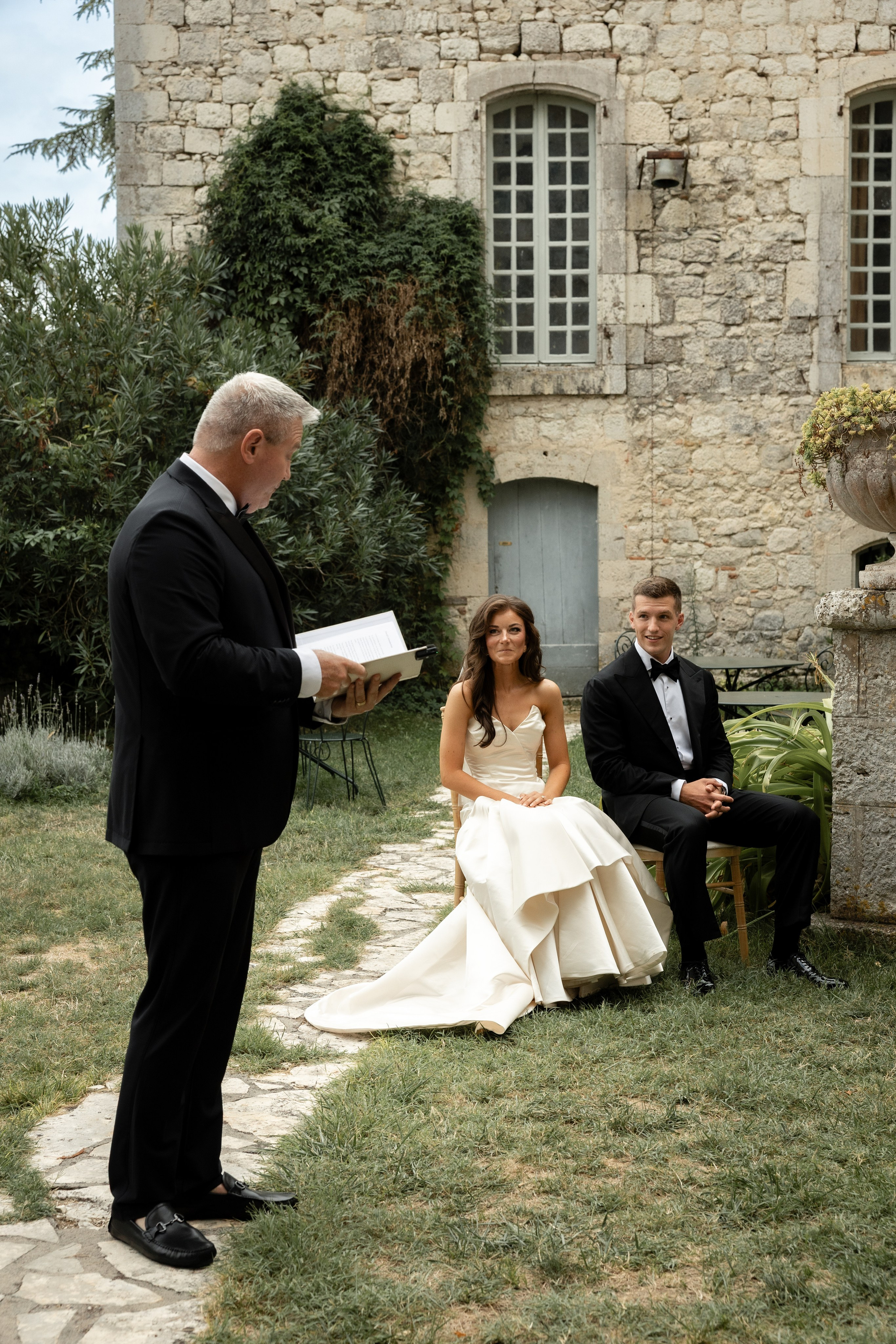 Jamie & Matt · Château de Goudourville