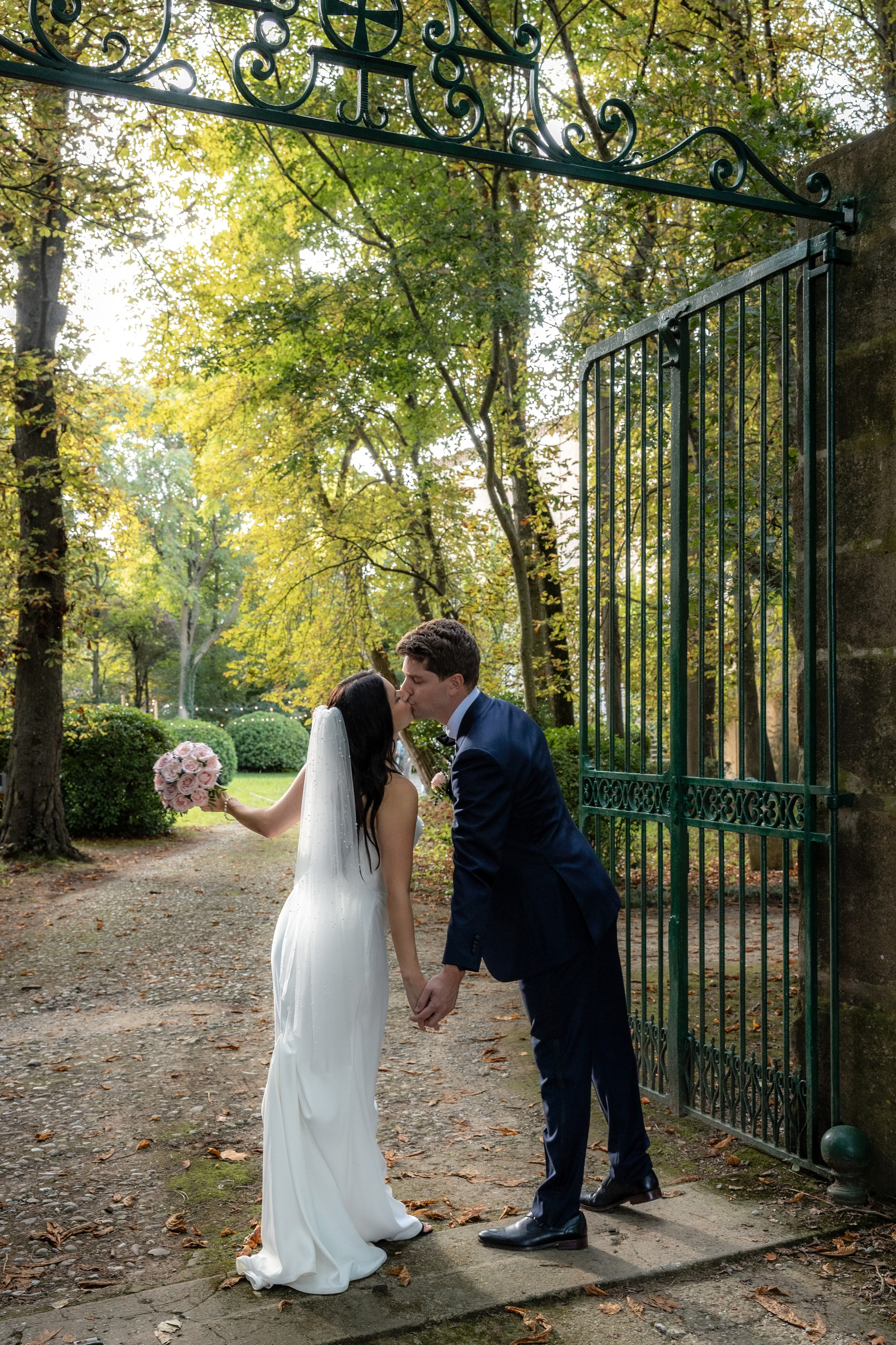 Tatiana & Ludovic: International Château Wedding near Albi
