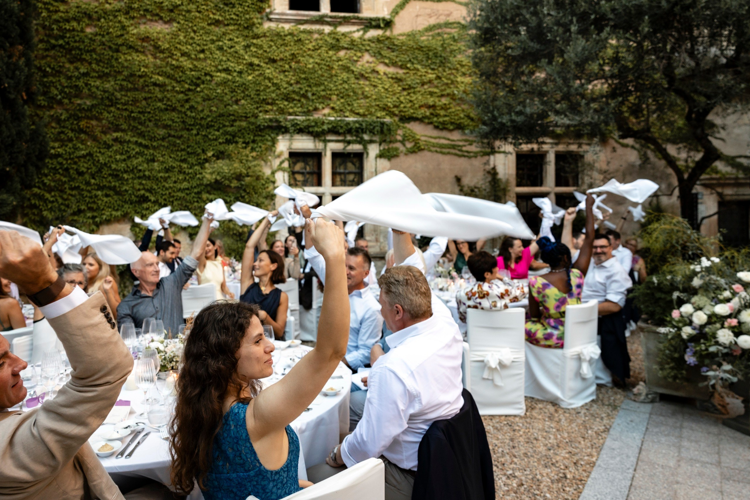 Tatiana & Ludovic: International Château Wedding near Albi
