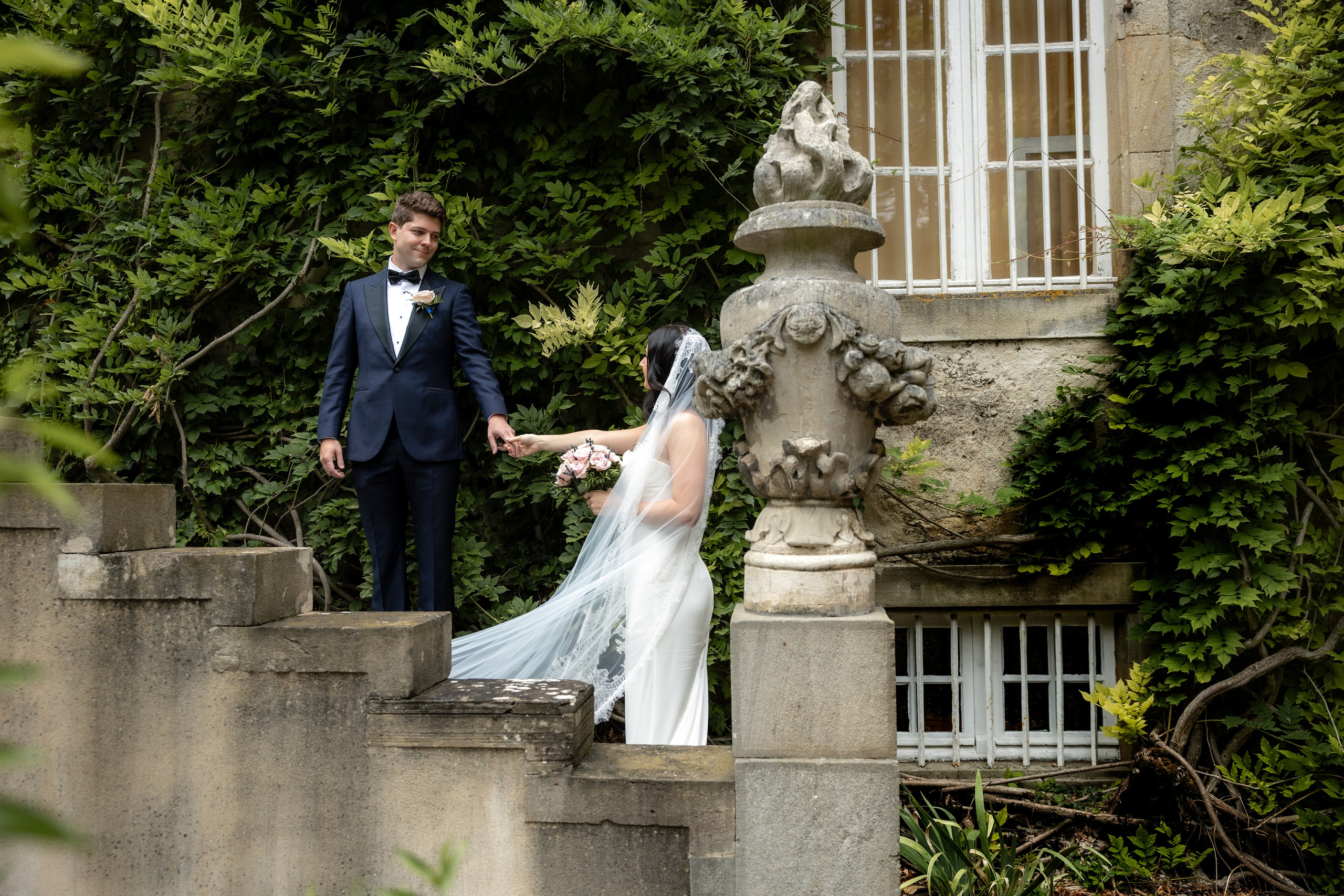 Tatiana & Ludovic: International Château Wedding near Albi