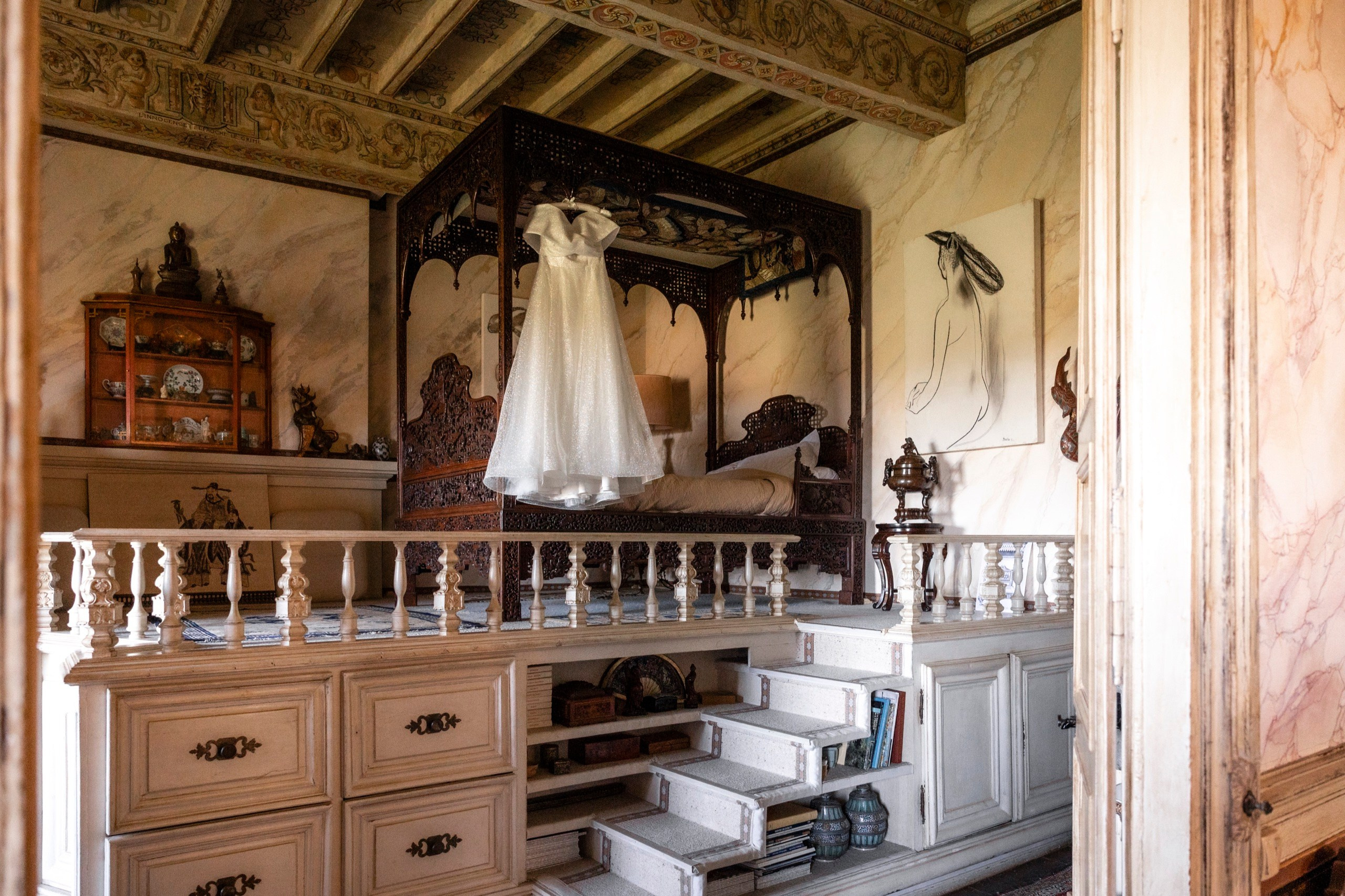 Tatiana & Ludovic: International Château Wedding near Albi