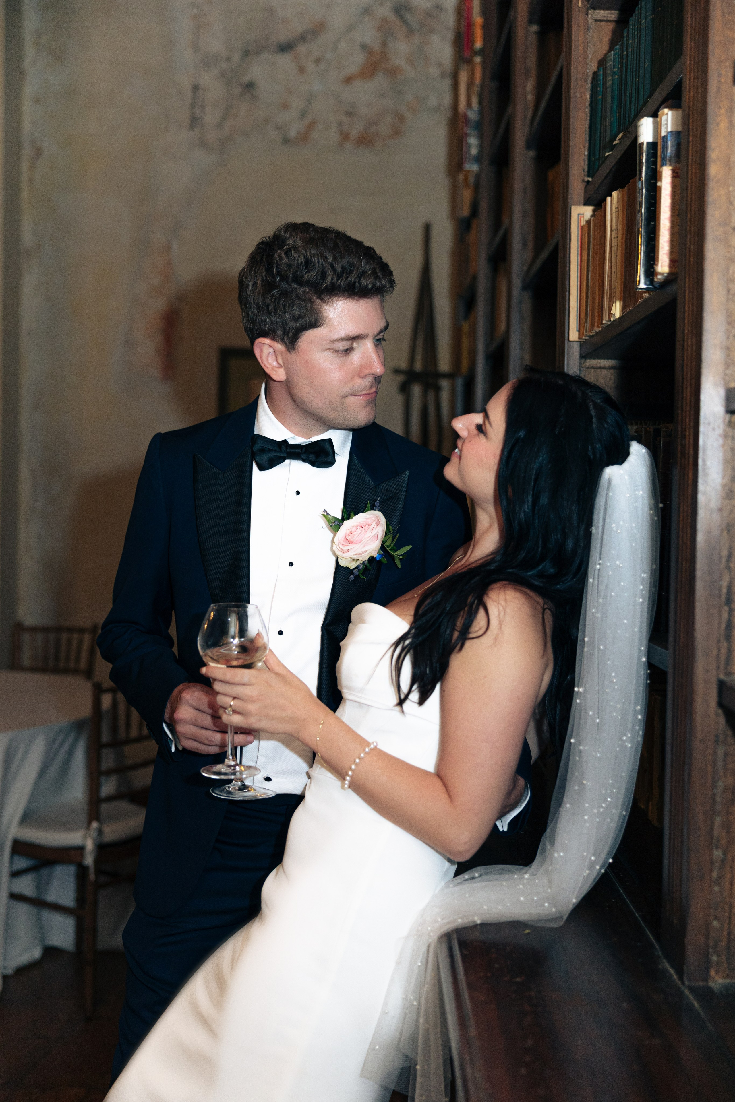 Tatiana & Ludovic: International Château Wedding near Albi