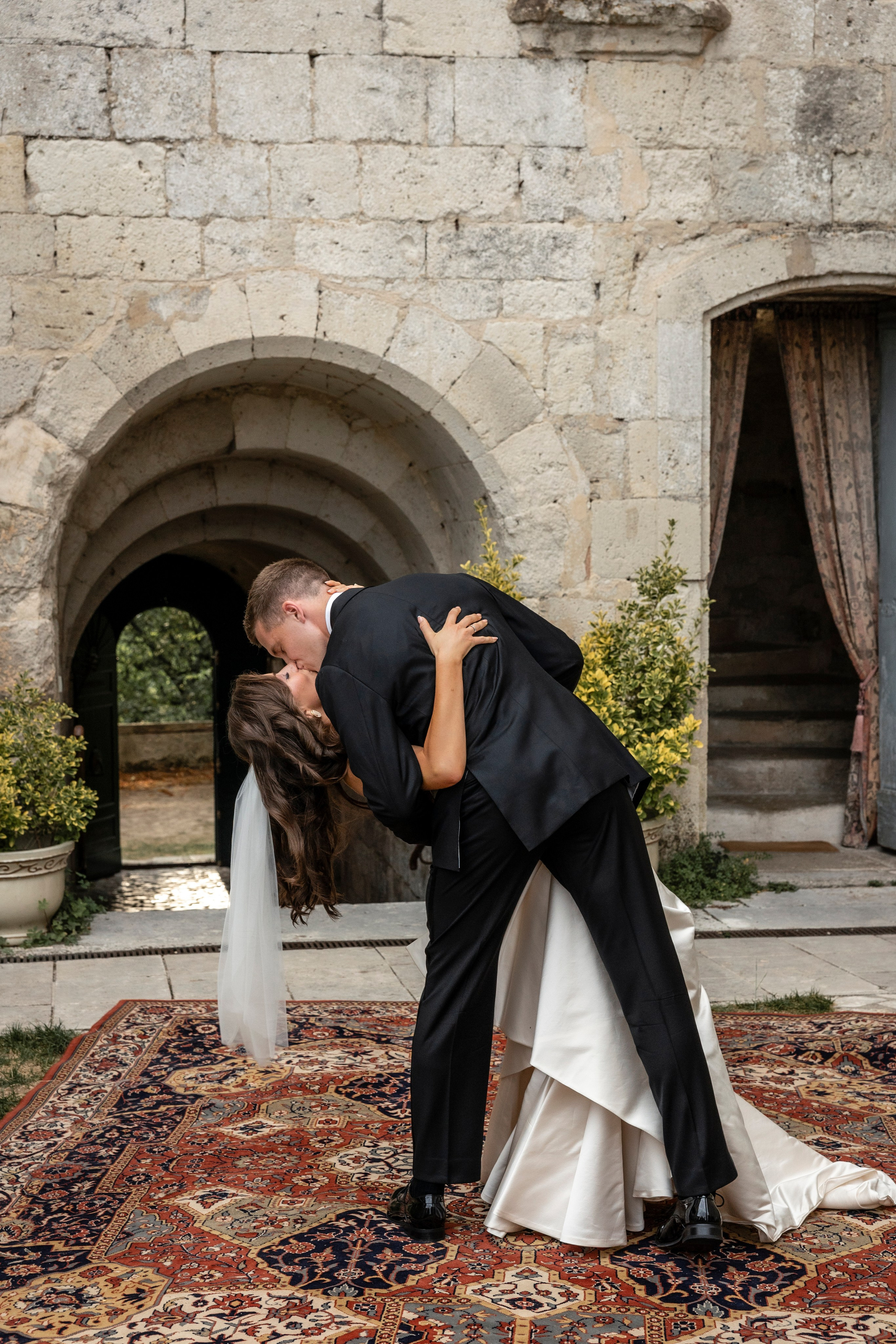 Jamie & Matt · Château de Goudourville