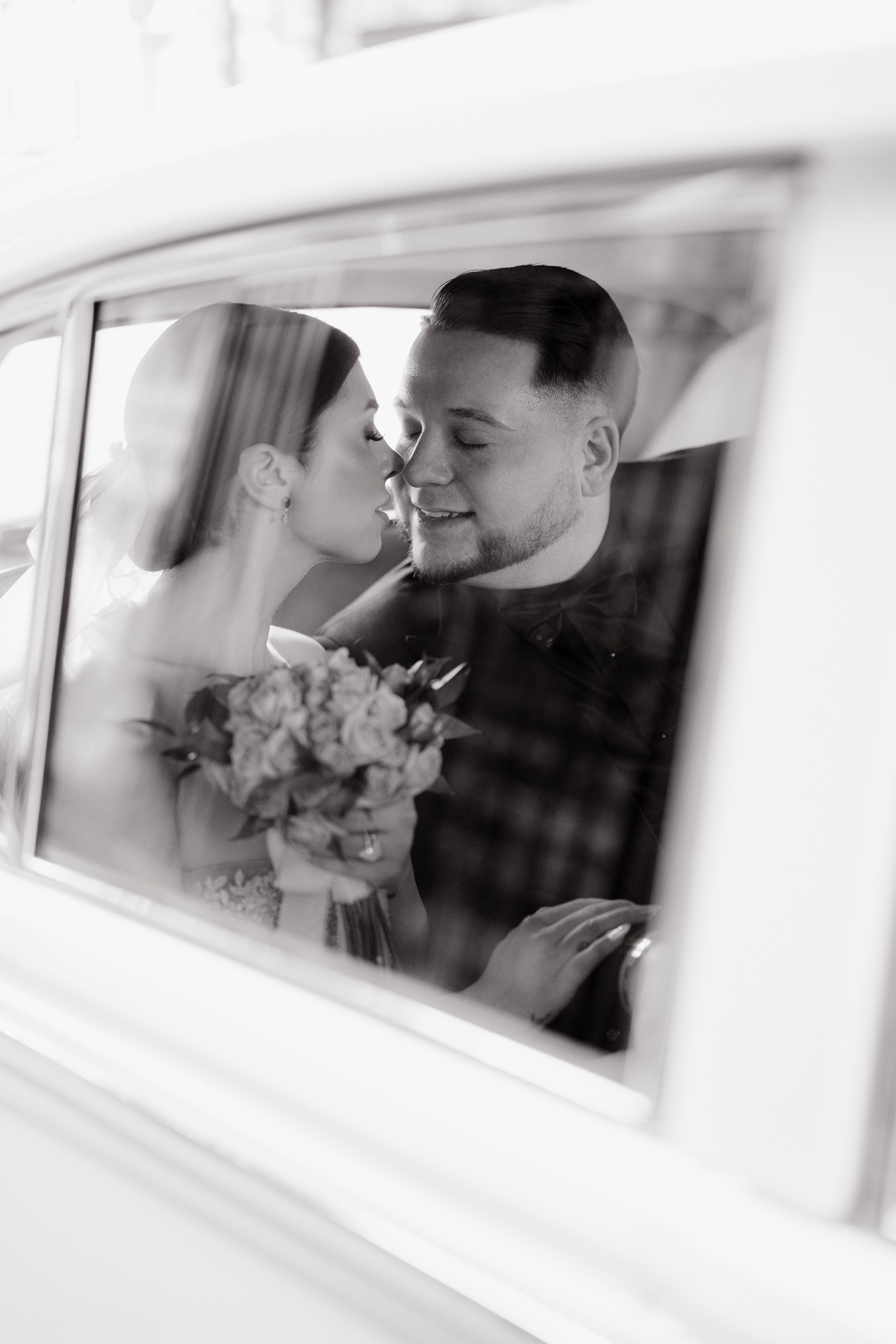 Monique and Robert’s Elegant Wedding at the Beekman Hotel. Wedding photographer and videographer New York | New Jersey