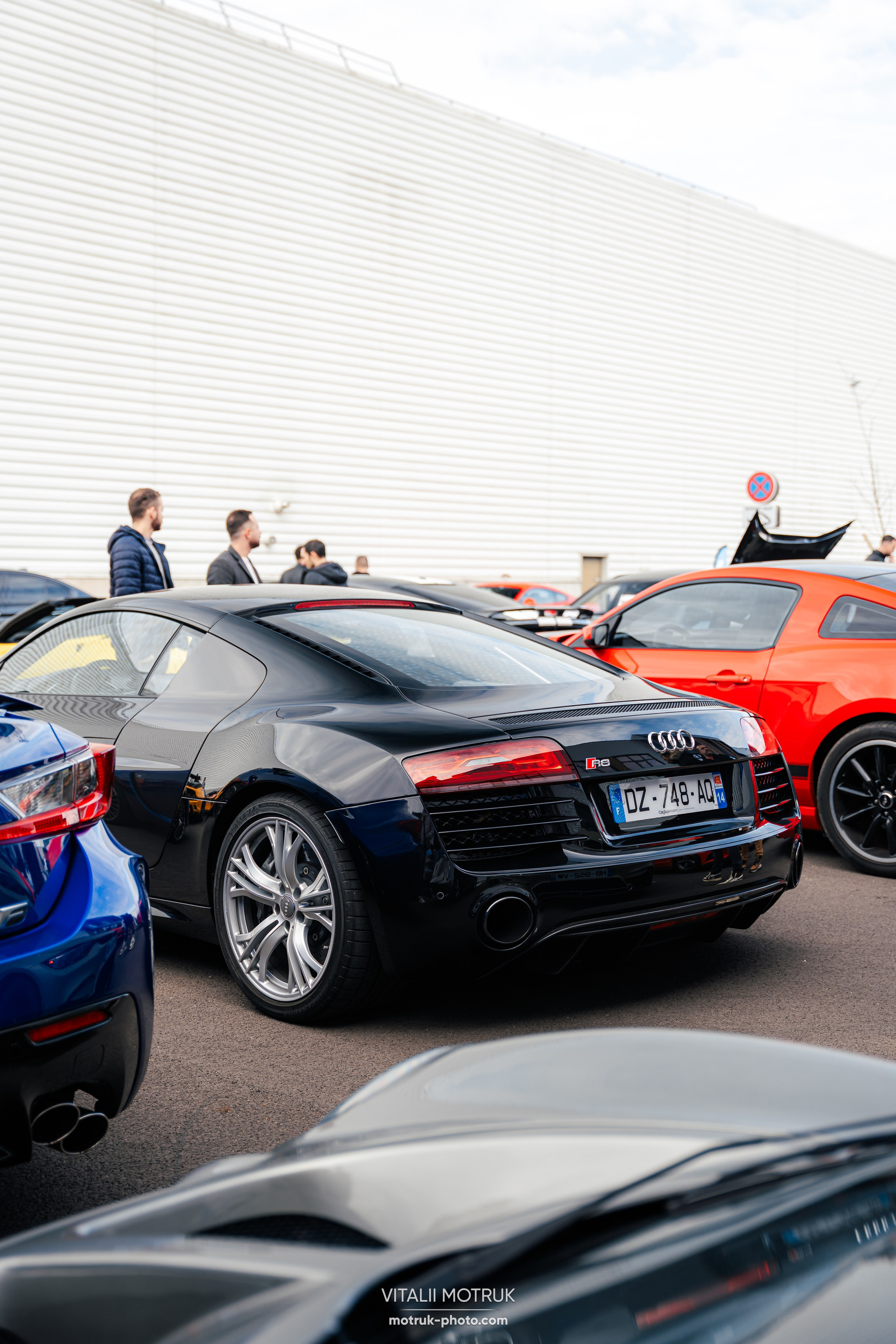 Cars and Coffee 9 mars — BEMA. Photographe de voitures à Paris — Vitalii Motruk