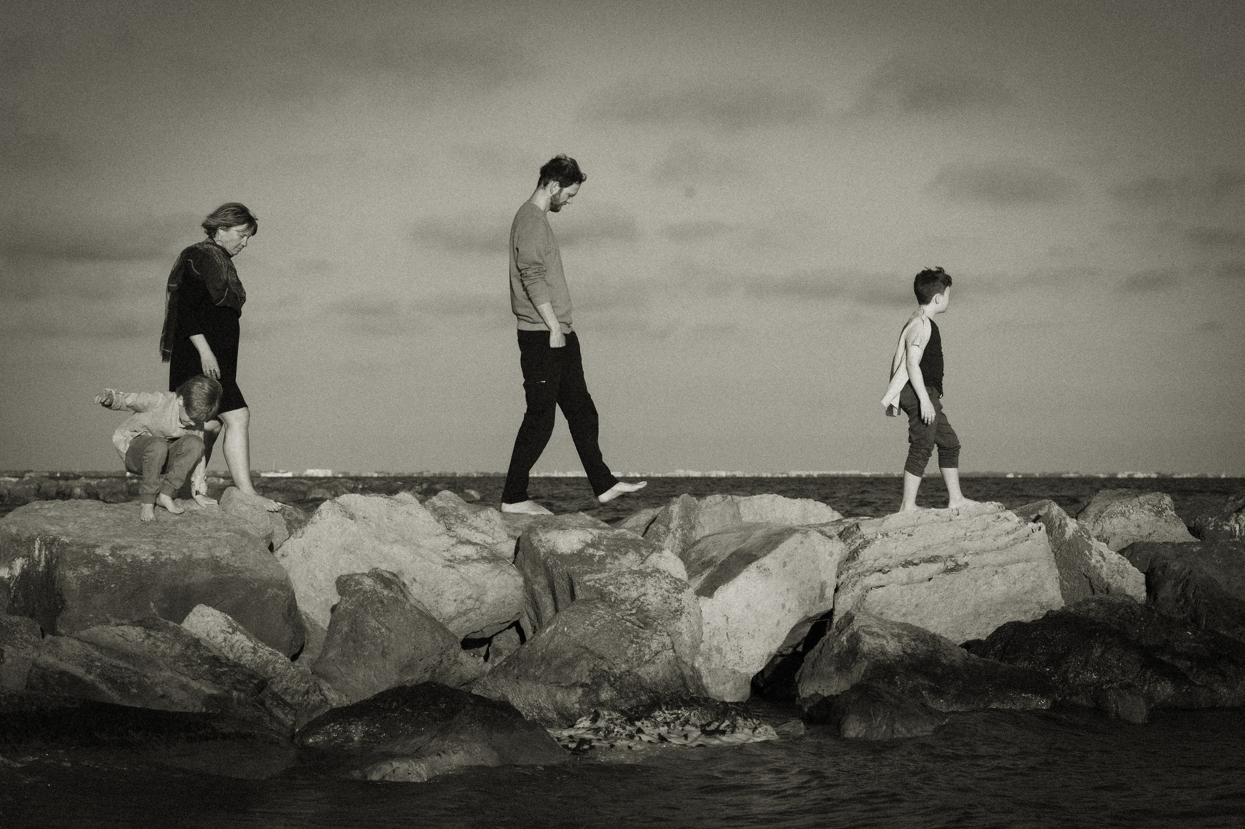 Memories. Histoires d’amour, séances photos de famille et de mariage en France