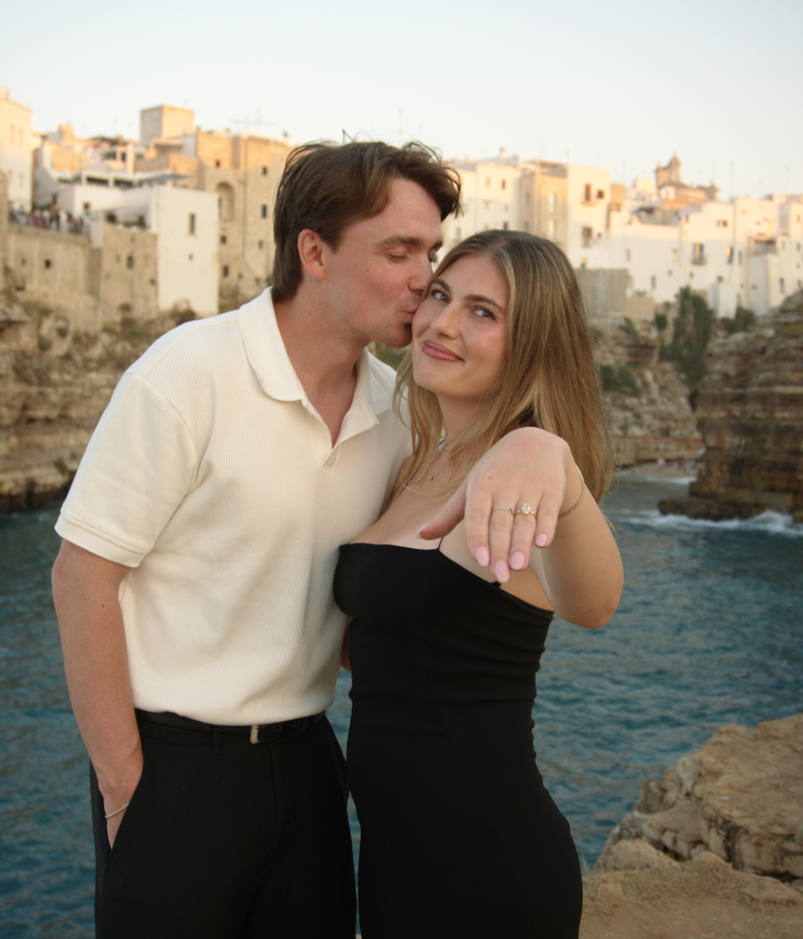 Lei ha detto «sì». E un nuovo capitolo della loro storia è iniziato. Albina Sokhova | Fotografa in Italia: Ritratti, Famiglie, Matrimoni e Branding