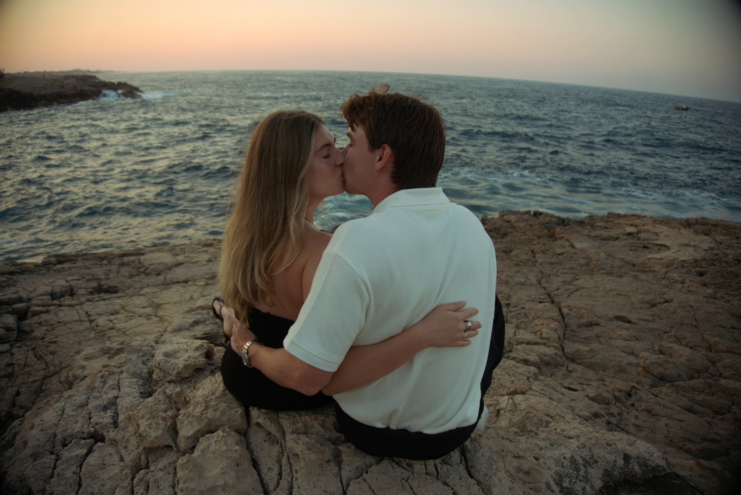 Lei ha detto «sì». E un nuovo capitolo della loro storia è iniziato. Albina Sokhova | Fotografa in Italia: Ritratti, Famiglie, Matrimoni e Branding