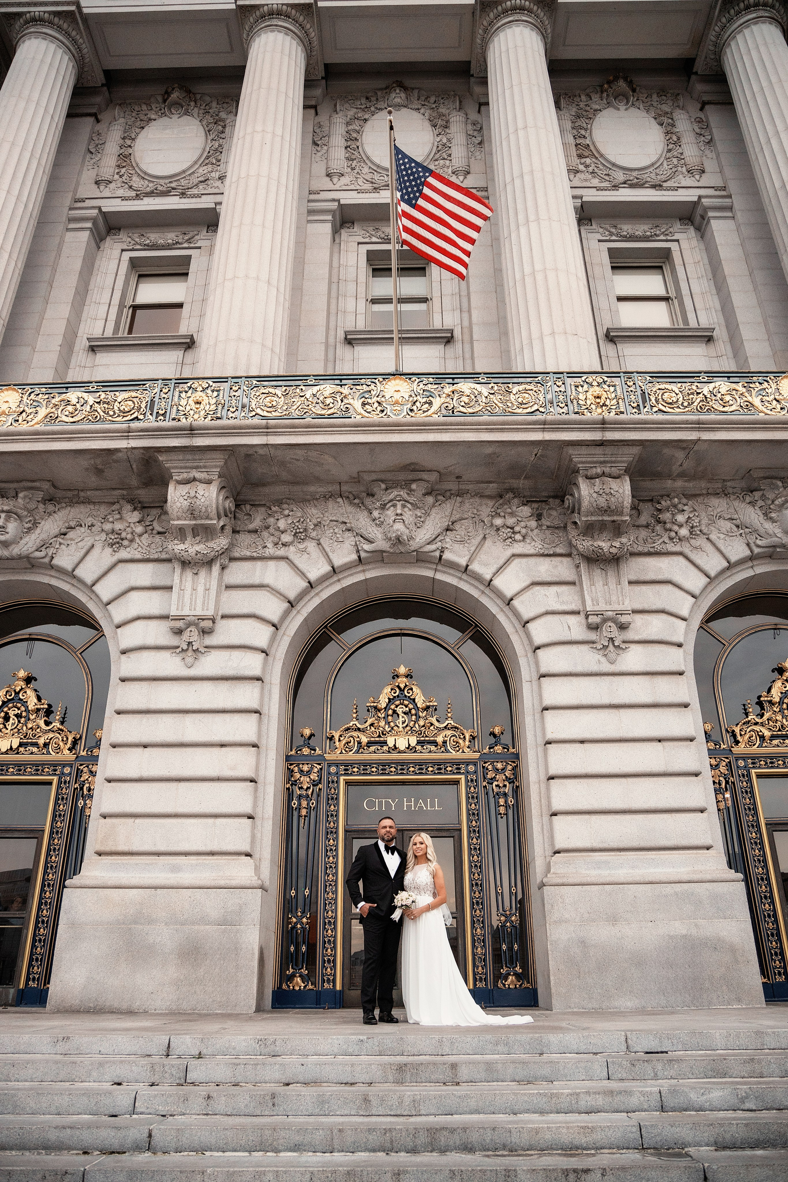 SF City Hall Wedding. Bay Area Photographer: family, maternity, love story, wedding