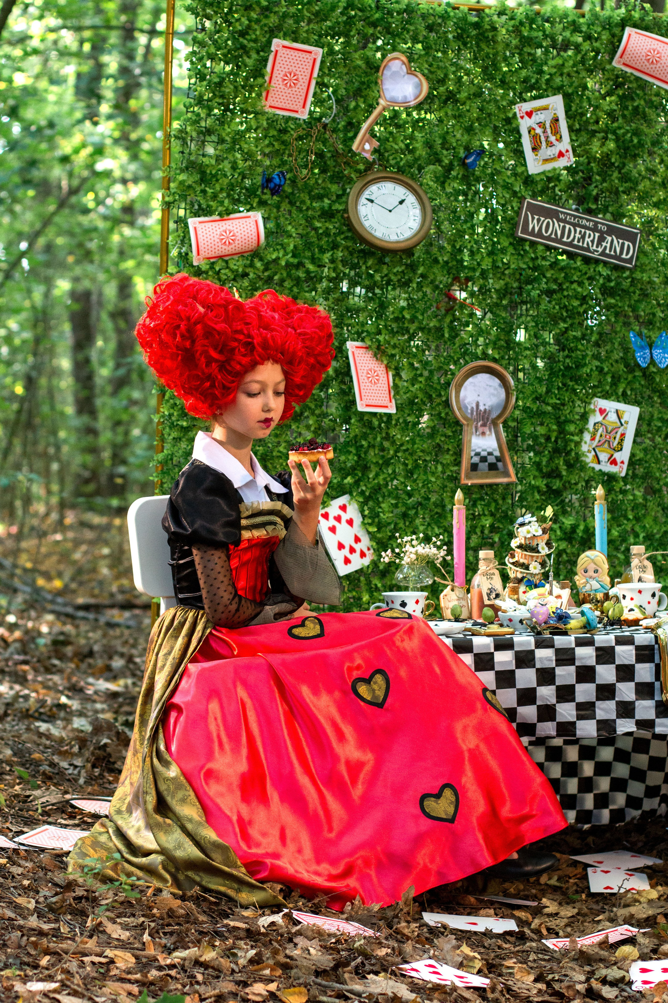 Алиса в стране чудес. Детский и семейный фотограф в г. Бельцы