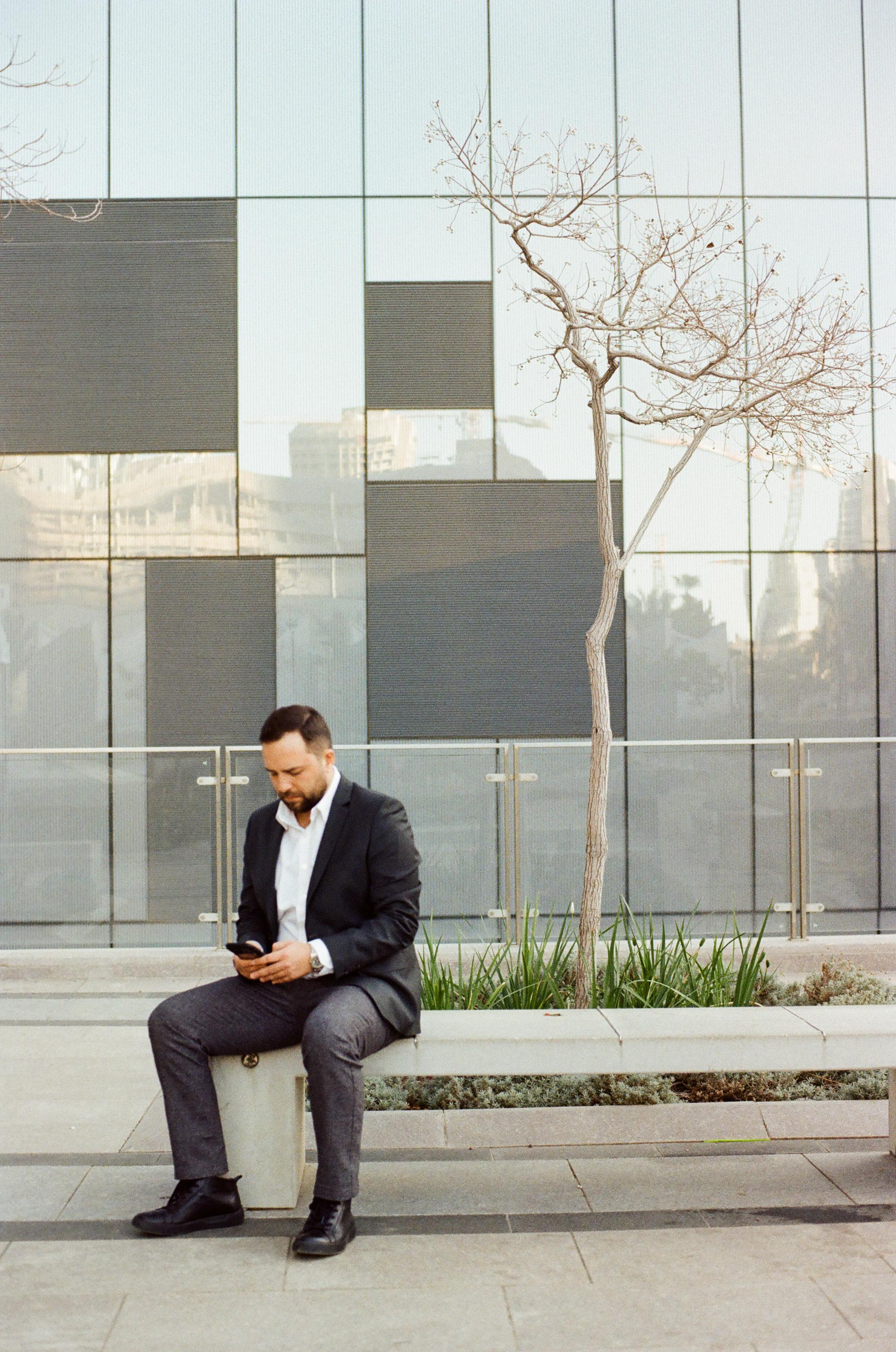 Игорь. Film portrait photographer