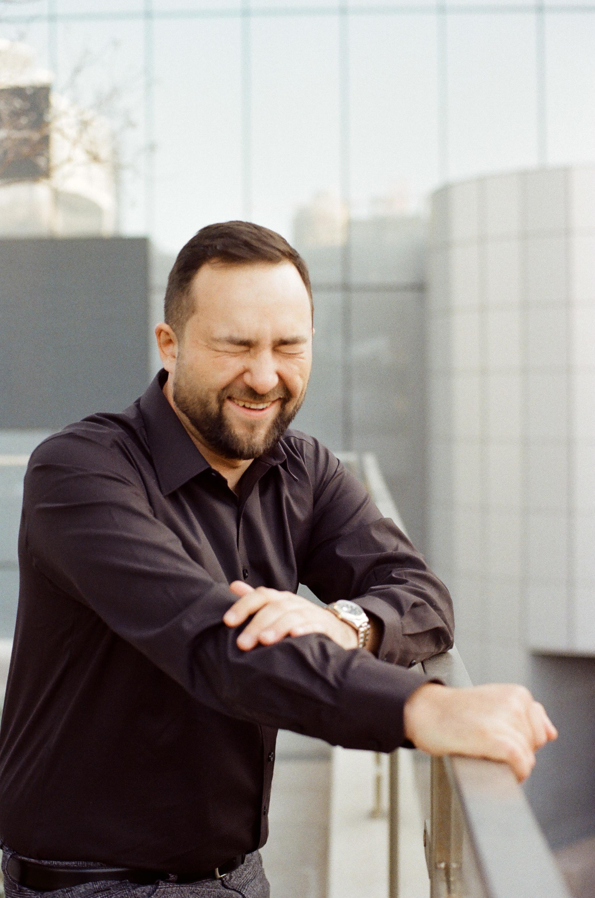 Игорь. Film portrait photographer