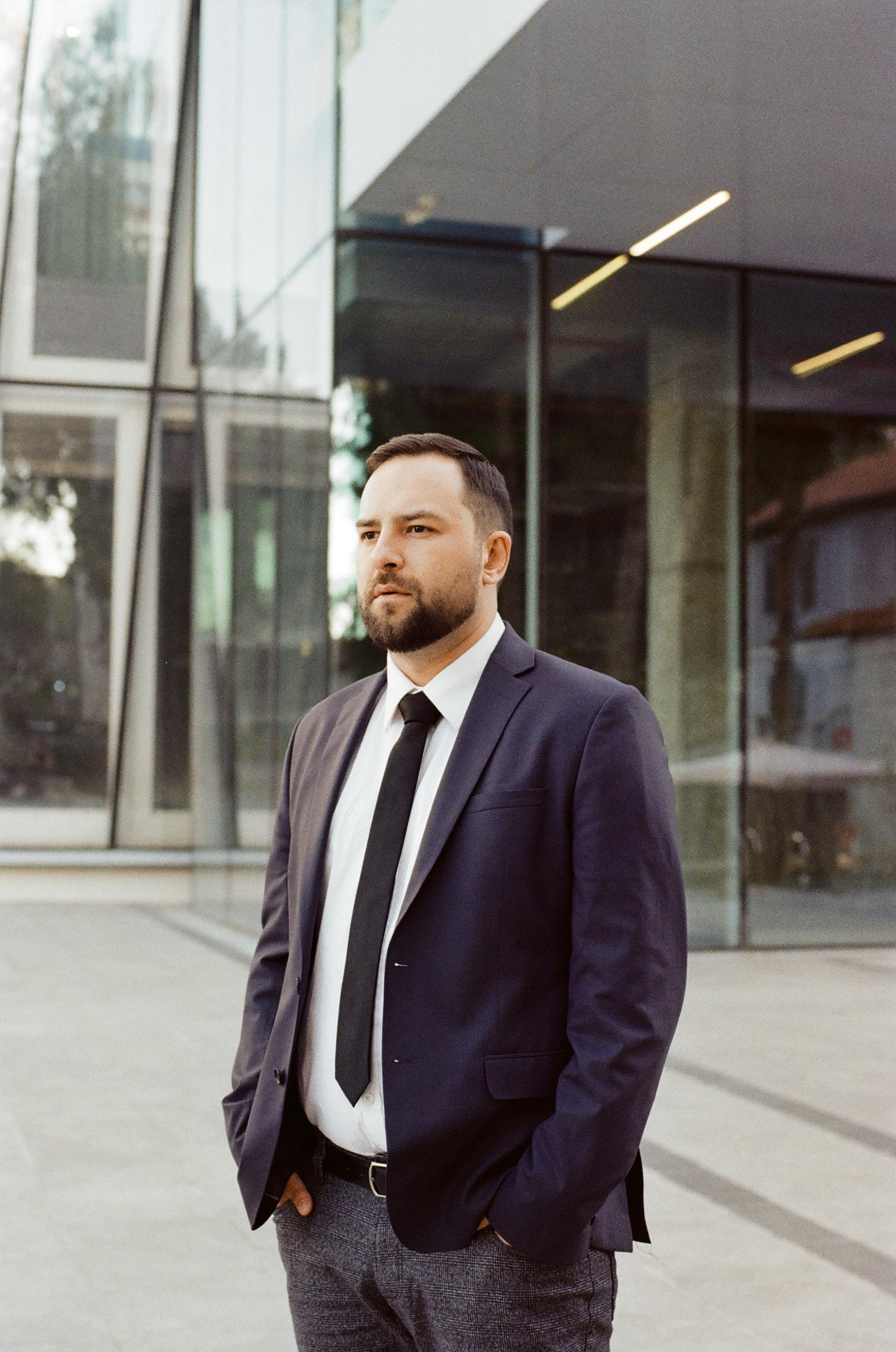 Игорь. Film portrait photographer