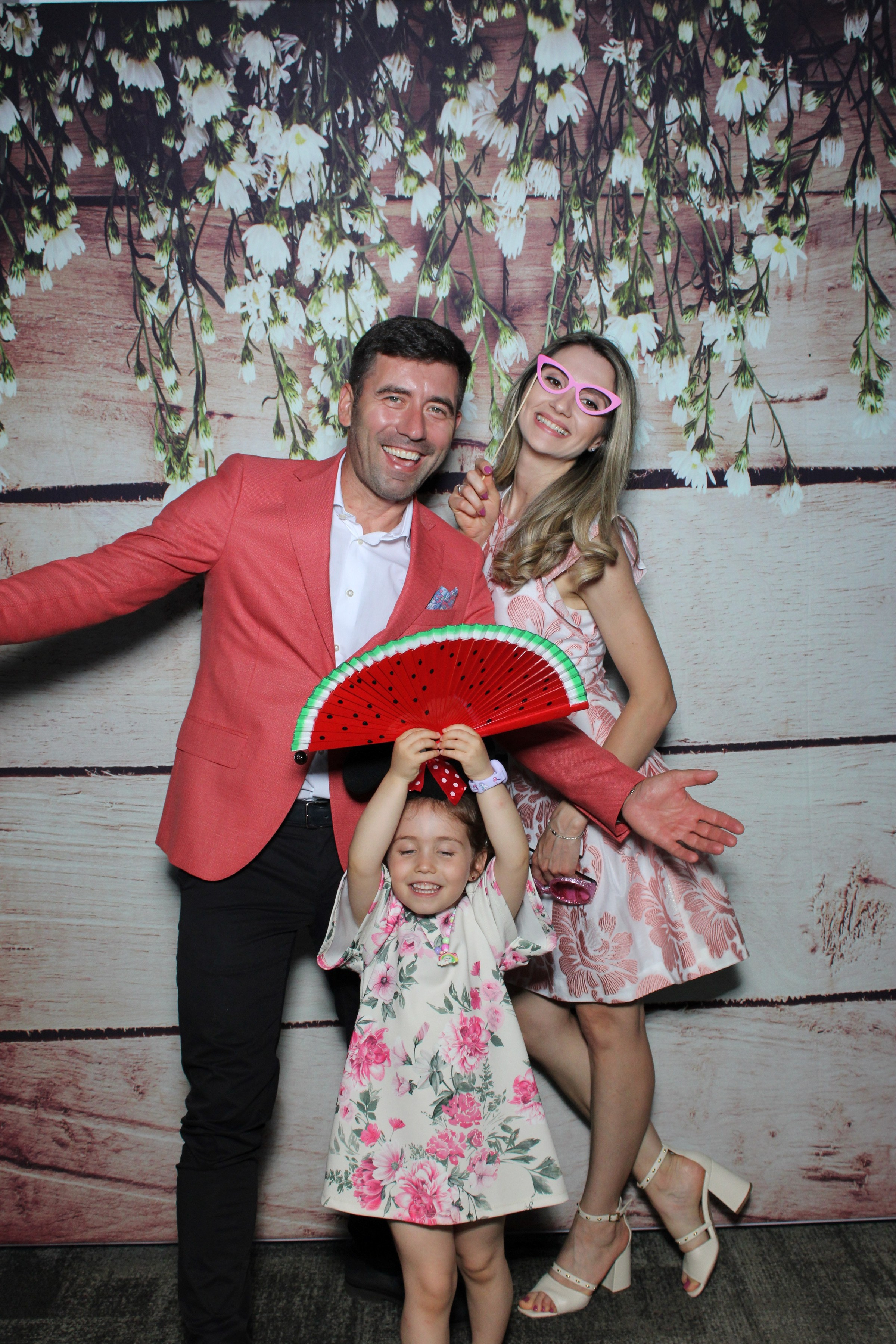 Nunta Ioana & Ionut. Servicii foto-video profesionale, pentru momente de neuitat