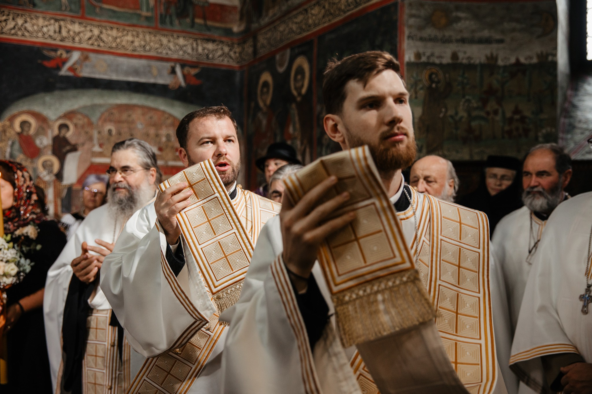 Nunta de Poveste la Sucevița: Cristi și Andreea. Servicii foto-video profesionale, pentru momente de neuitat