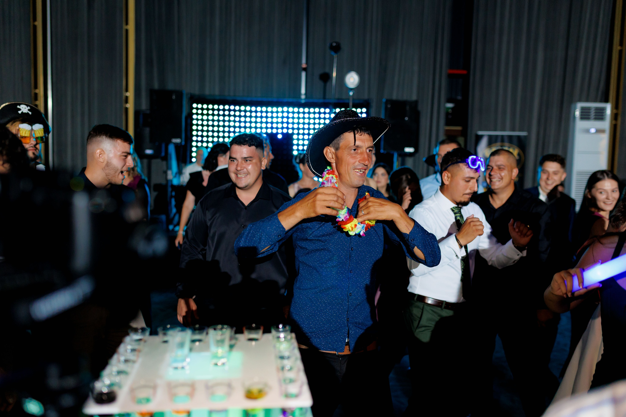 Nunta Nicoleta & Răzvan | Fotografie & Videografie Profesională. Servicii foto-video profesionale, pentru momente de neuitat