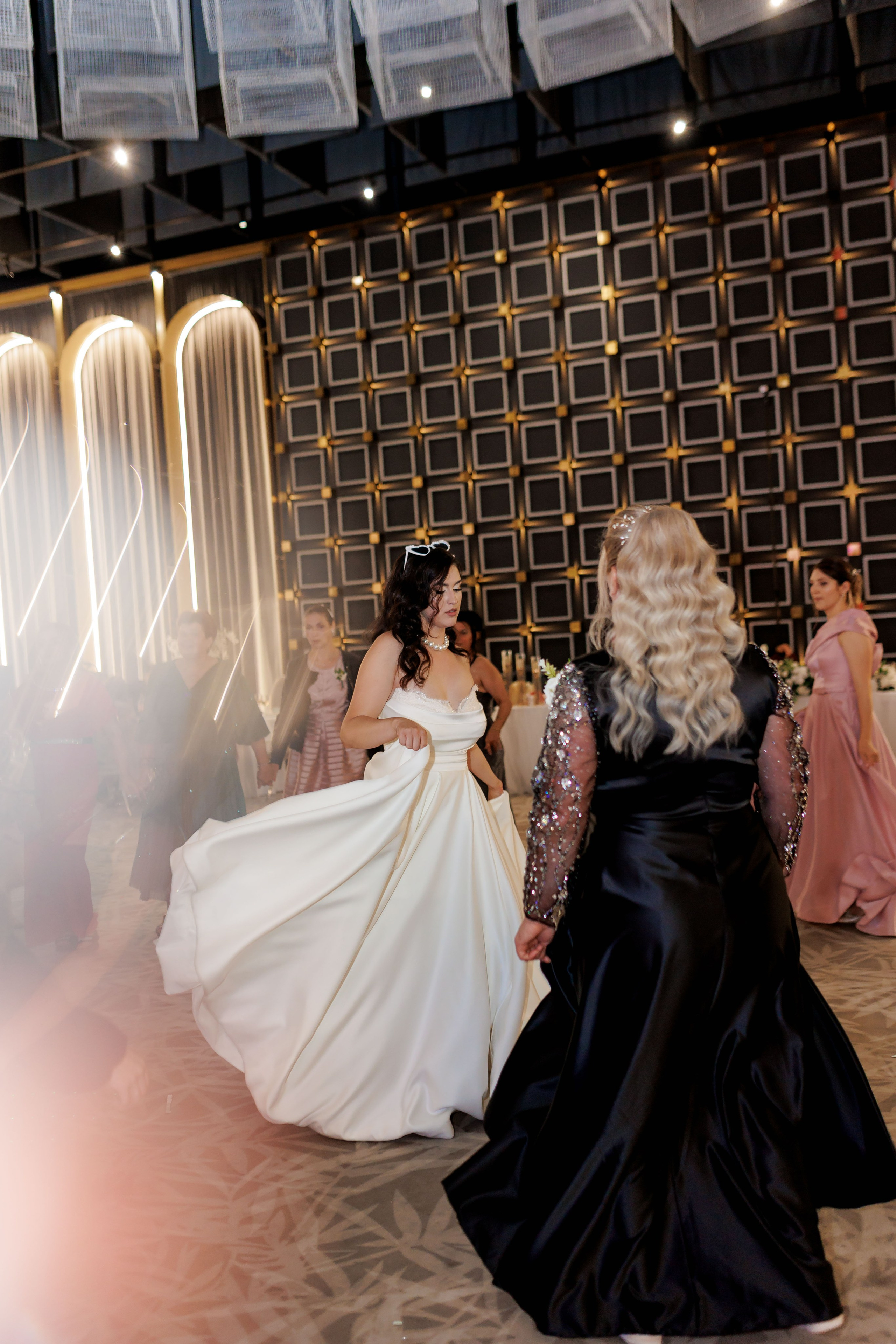 Nunta Nicoleta & Răzvan | Fotografie & Videografie Profesională. Servicii foto-video profesionale, pentru momente de neuitat