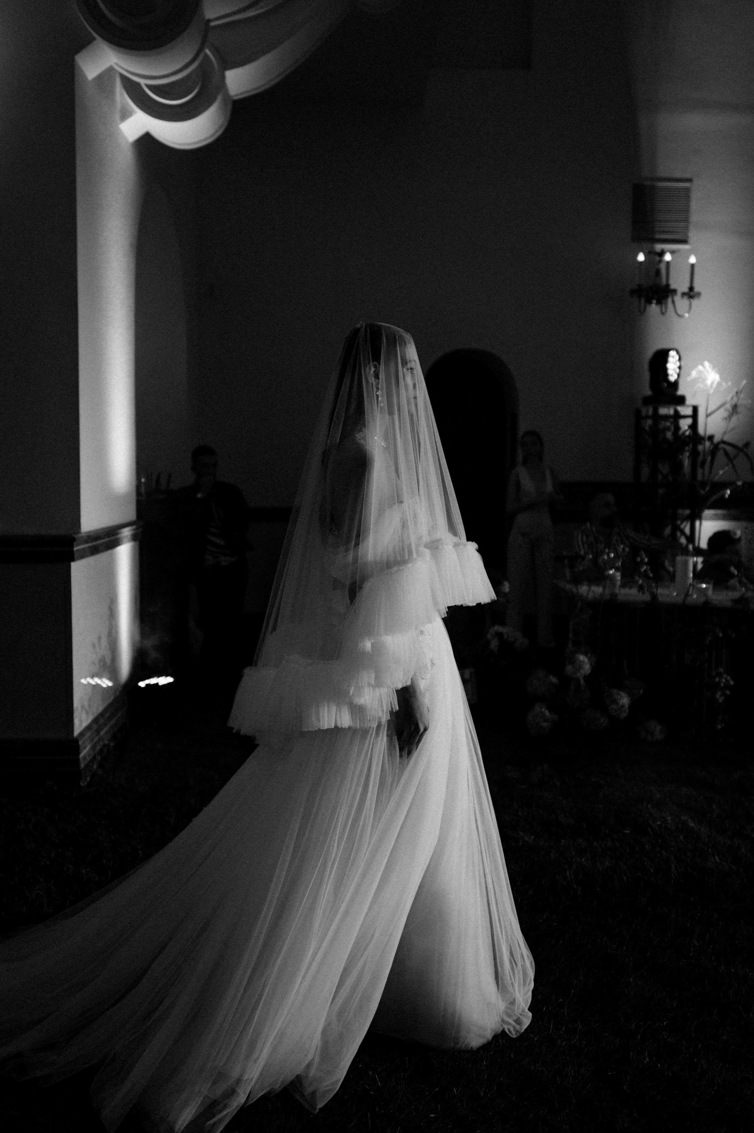 BRIDAL FASHION SHOW 2023. Destination Wedding photographer Italy, France, Germany, Spain, Poland Oleg Zaicev