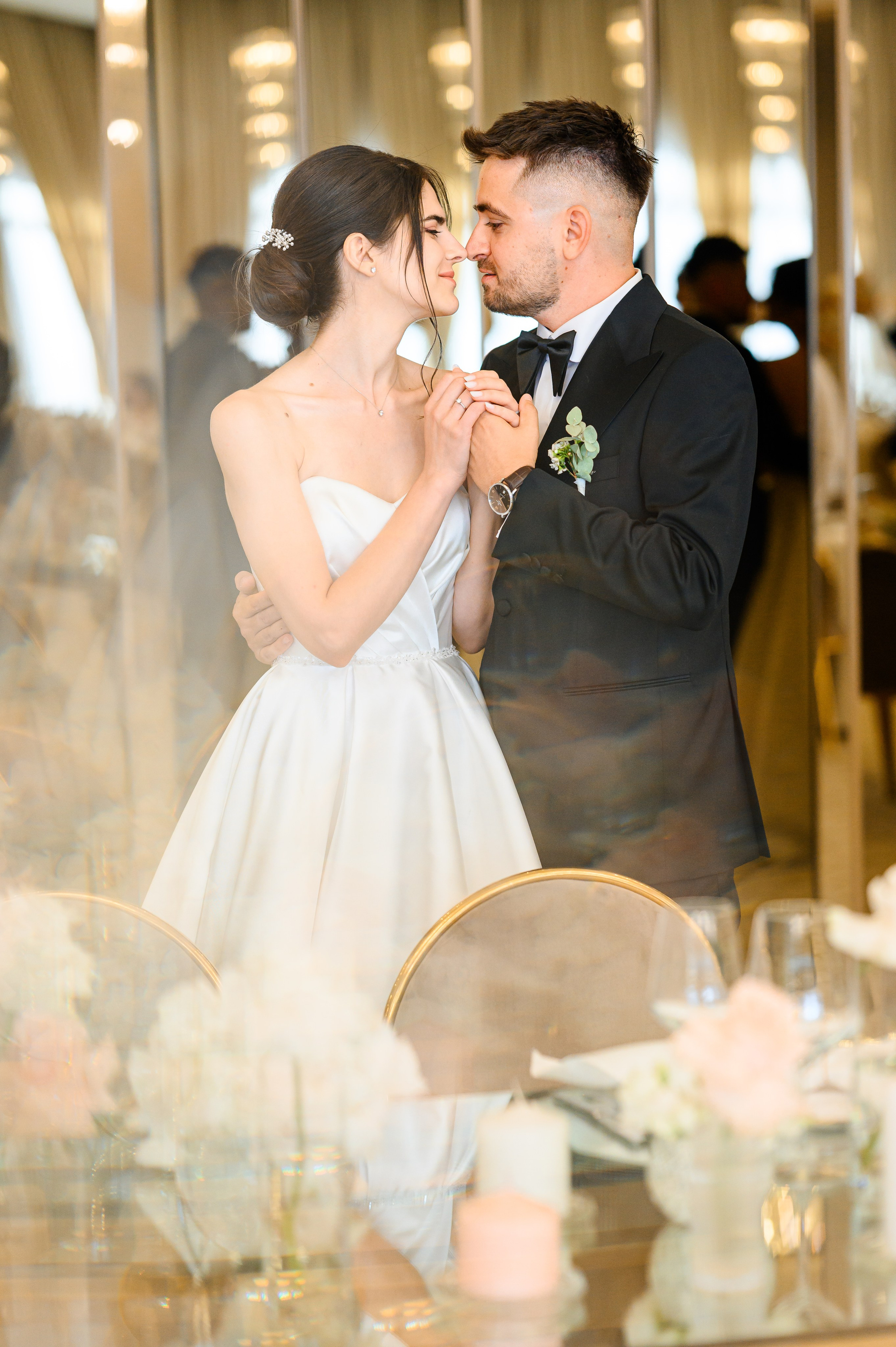 Madalina & Ovidiu. Mugurel Olteanu Fotograf