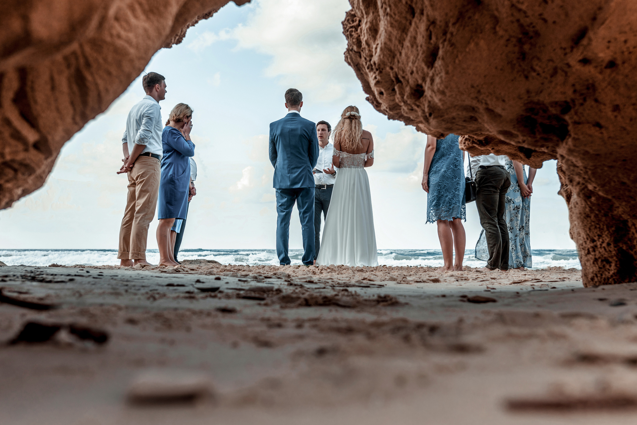 Wedding ceremony on the beach, Nerijus & Egle. Porto Travel Photographer | Couples & Vacation Photos in Portugal — WePortugal