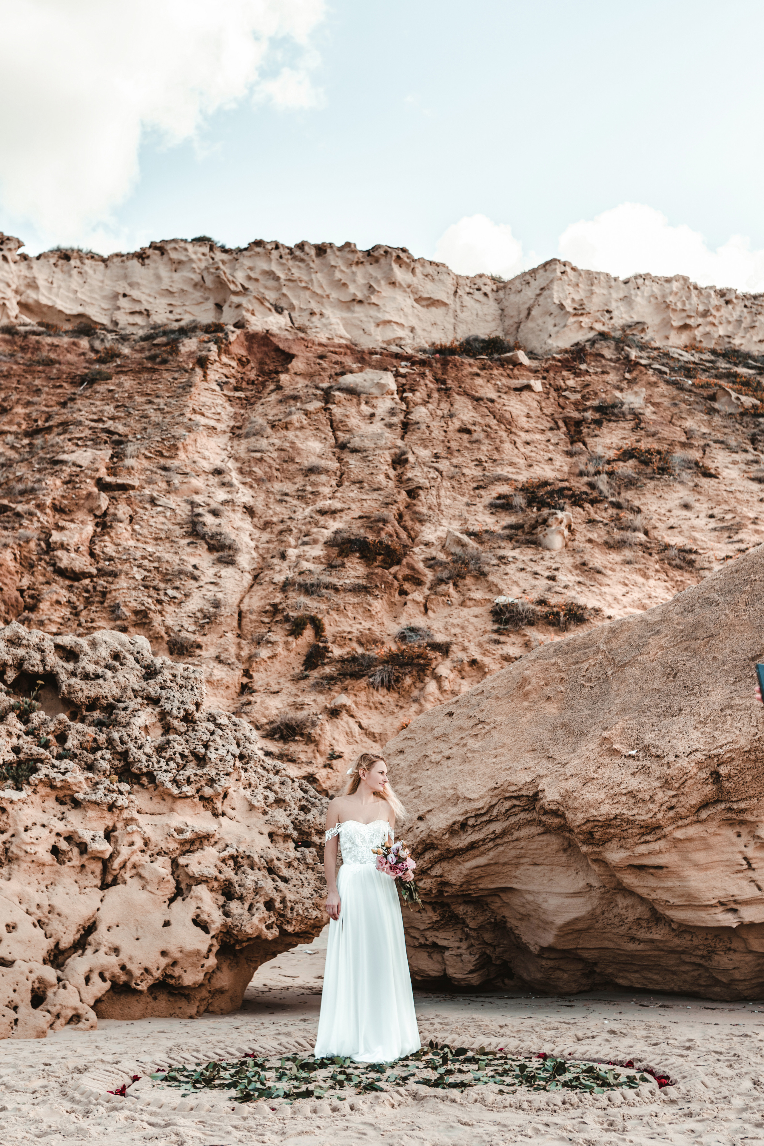 Wedding ceremony on the beach, Nerijus & Egle. Porto Travel Photographer | Couples & Vacation Photos in Portugal — WePortugal