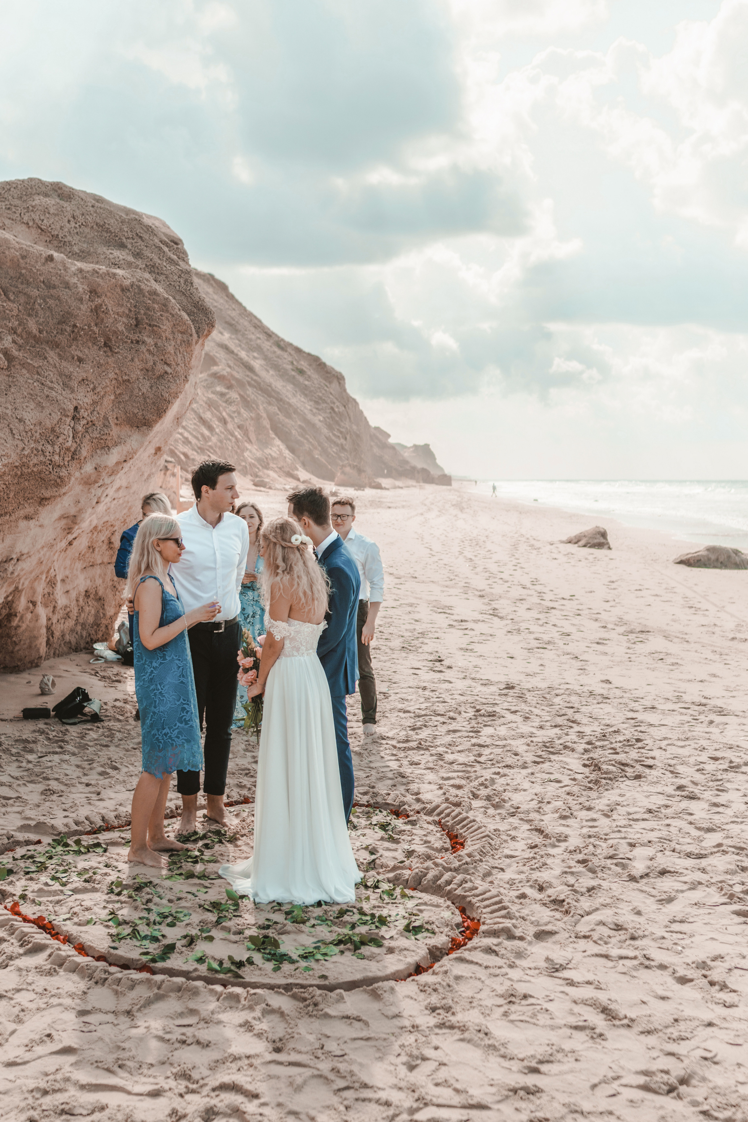 Wedding ceremony on the beach, Nerijus & Egle. Porto Travel Photographer | Couples & Vacation Photos in Portugal — WePortugal