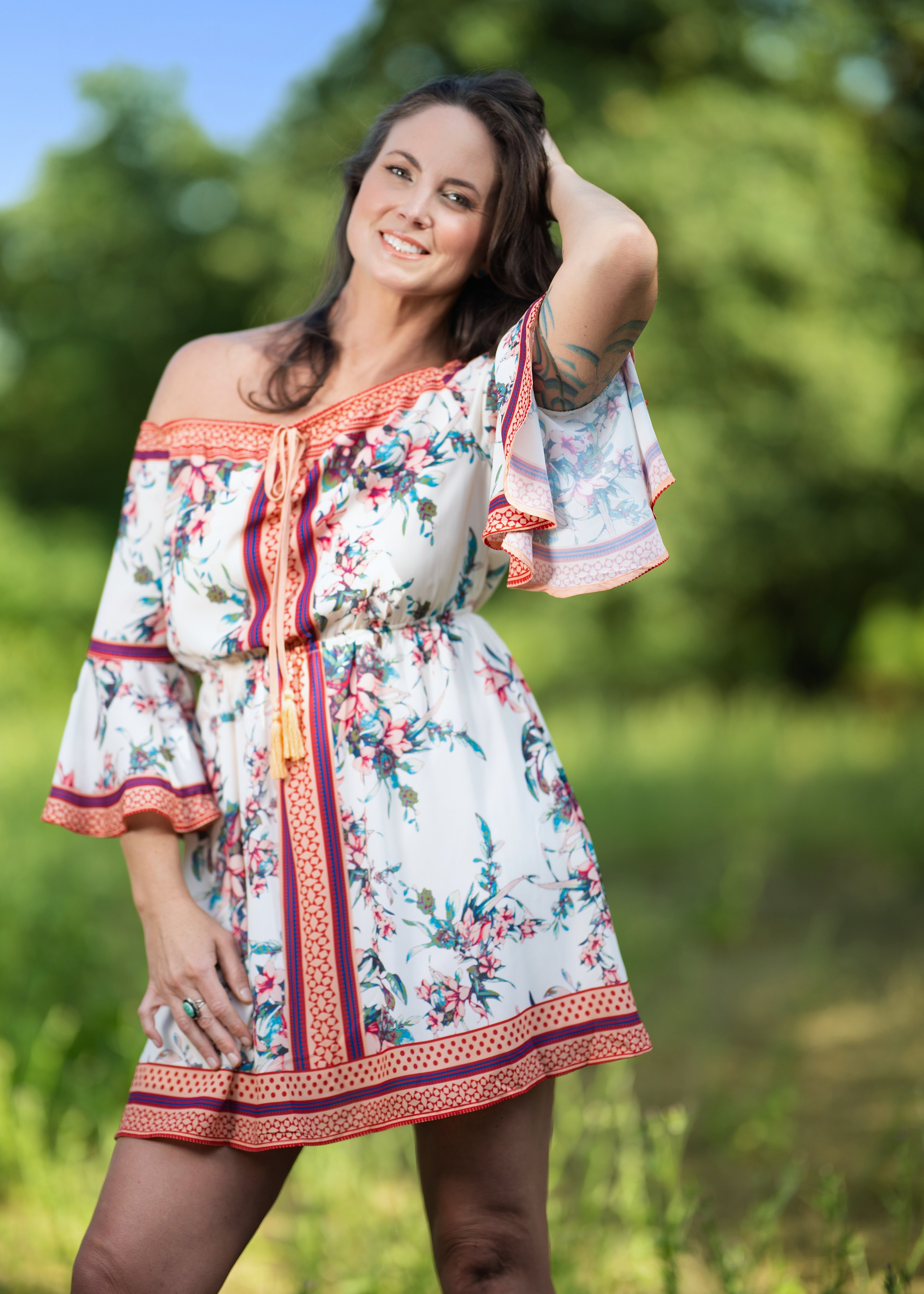 Outdoor Portraits. Www.jomcstudio.com