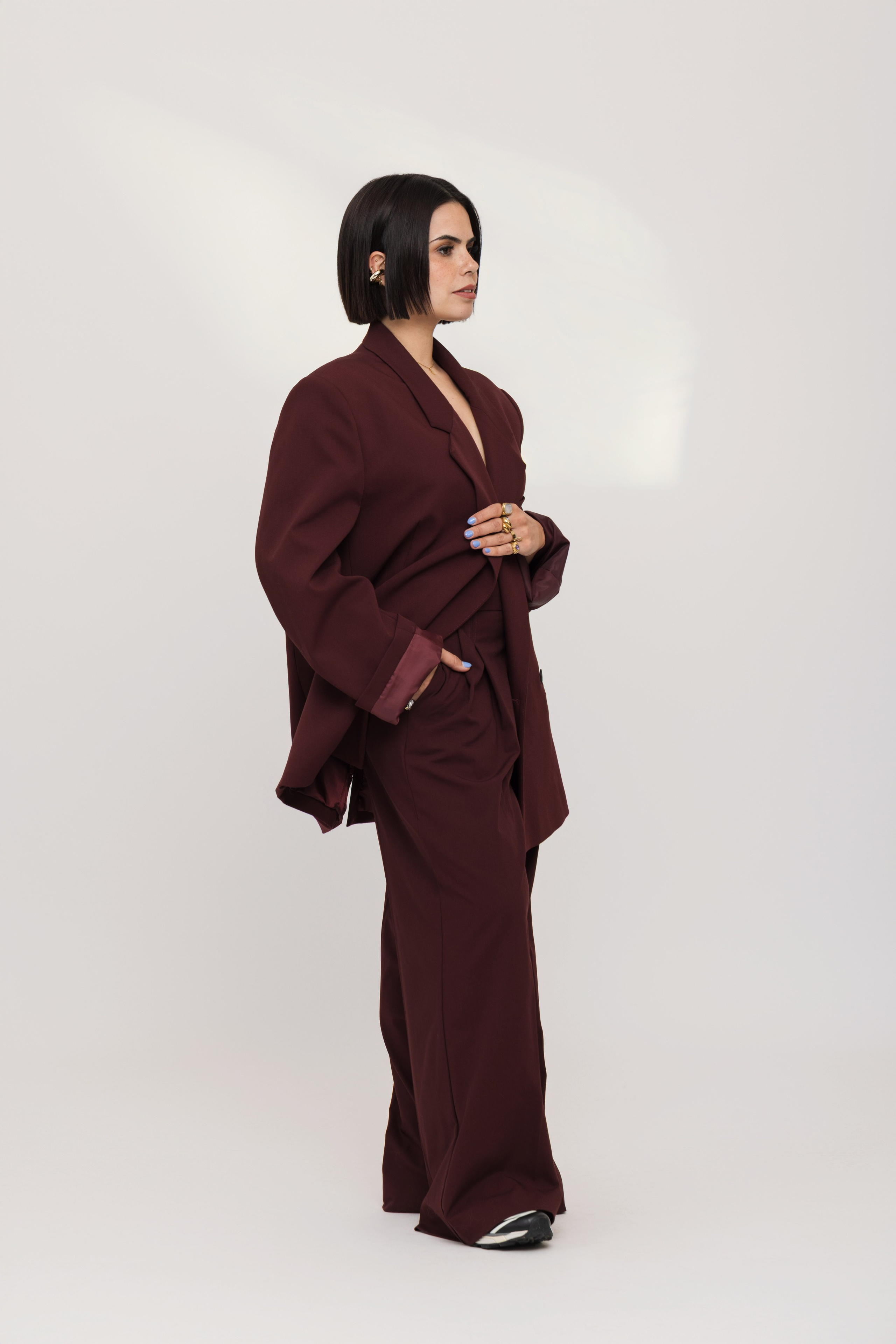 MARIANA LOPES. ESTUDIO DOZE