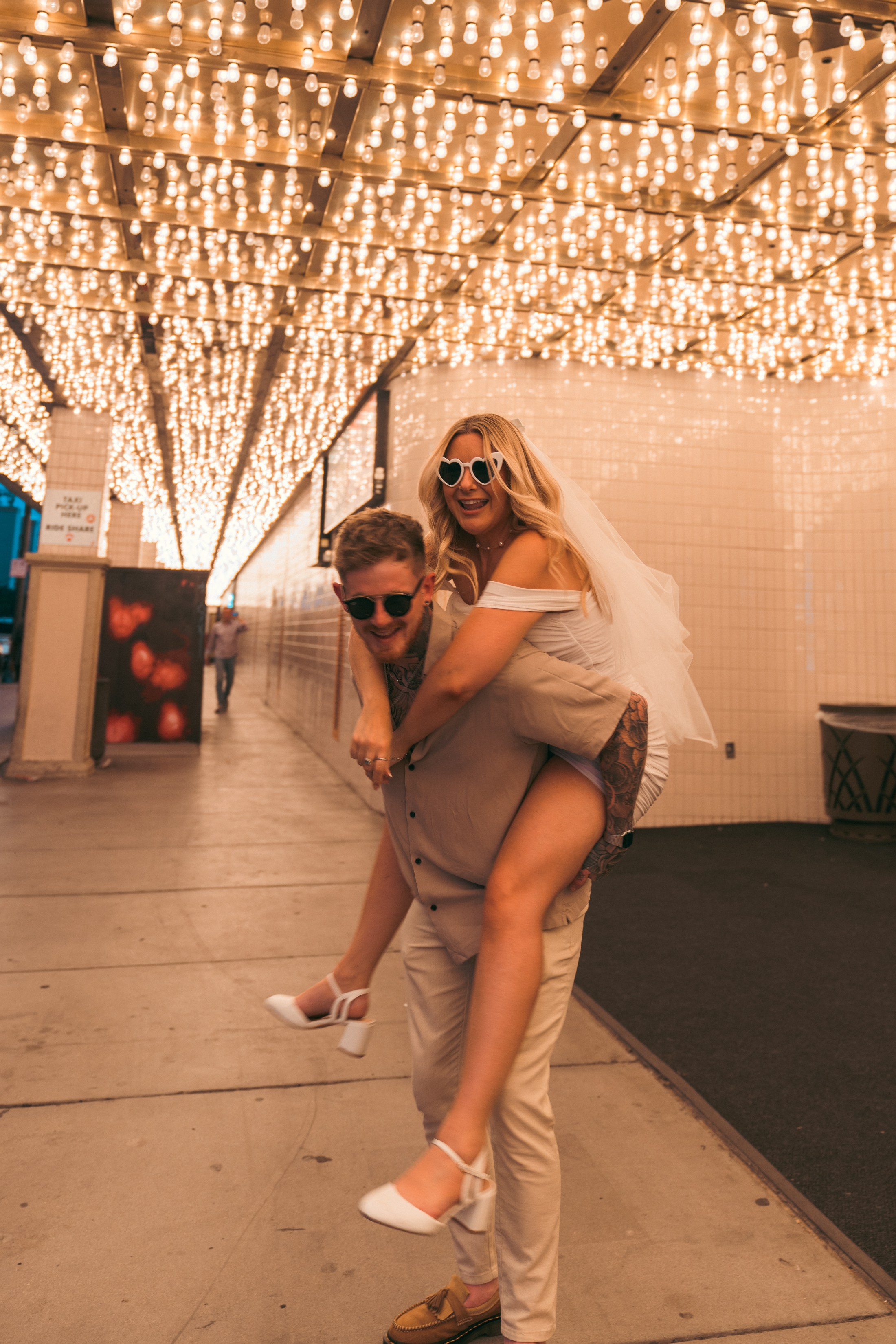 Nia& Joe. Wedding & elopement photographer Viktoriya Kravtsov. Las Vegas
