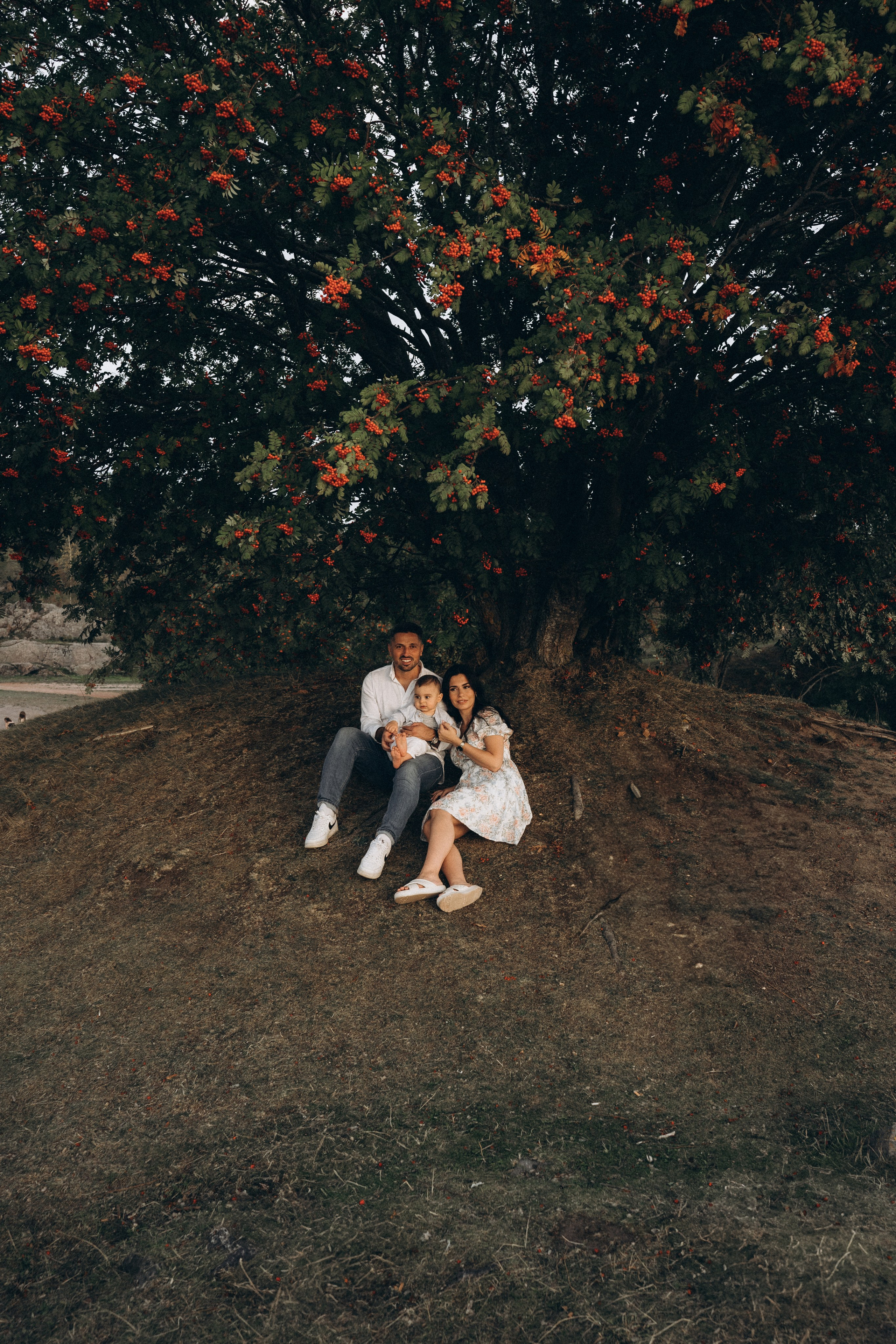 Summer. Wedding and potrait photographer in Helsinki Vickan O
