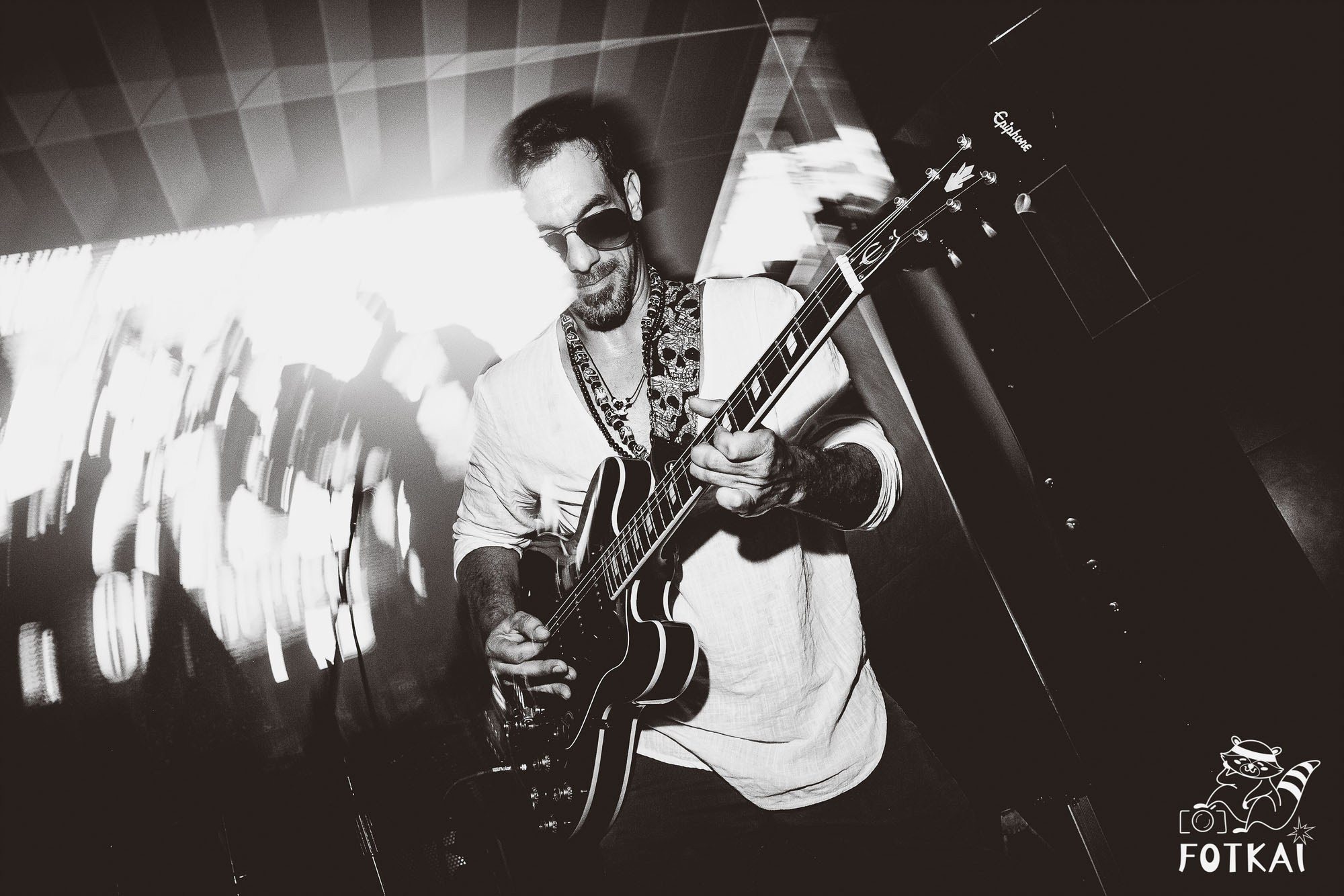 Oktoberfest Torrevieja 2025 в Avalon — Stones of the Coast, живая музыка и рок-атмосфера | Фоторепортаж FOTKAI