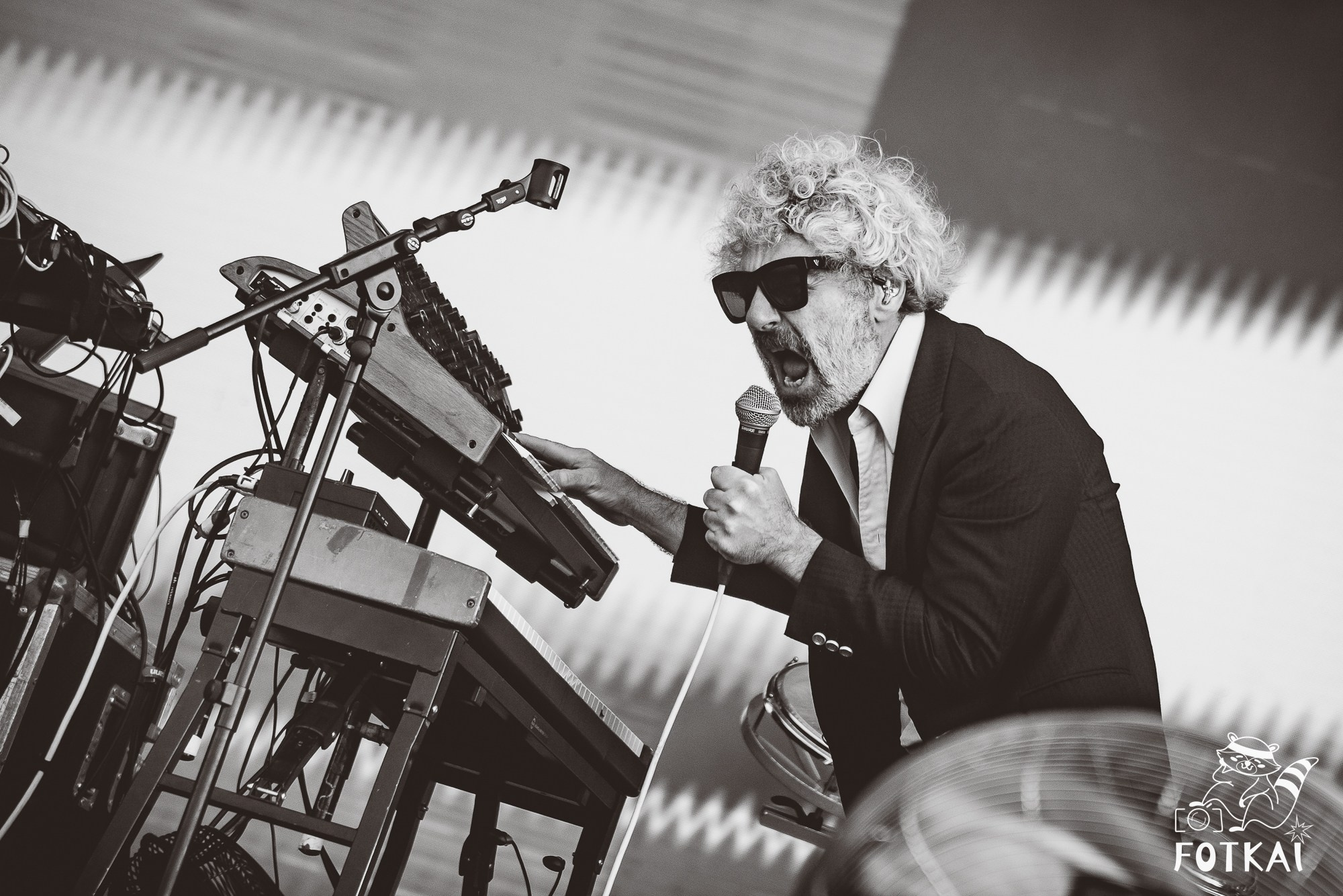 Low Festival 2026 — Full Concert Photo Report from the Opening Night in Torrevieja | FOTKAI