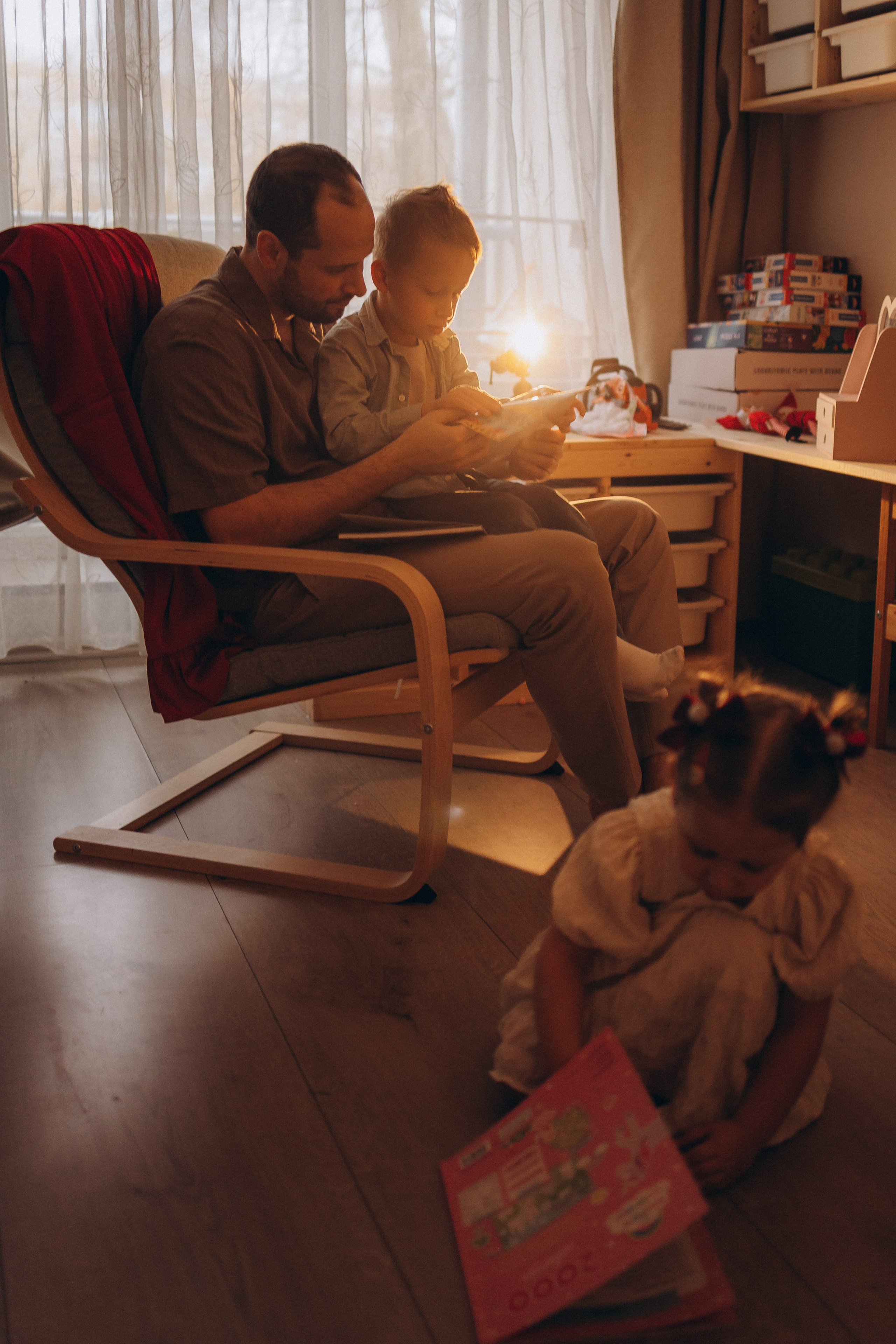 LANAS ģimene. GALVENĀ