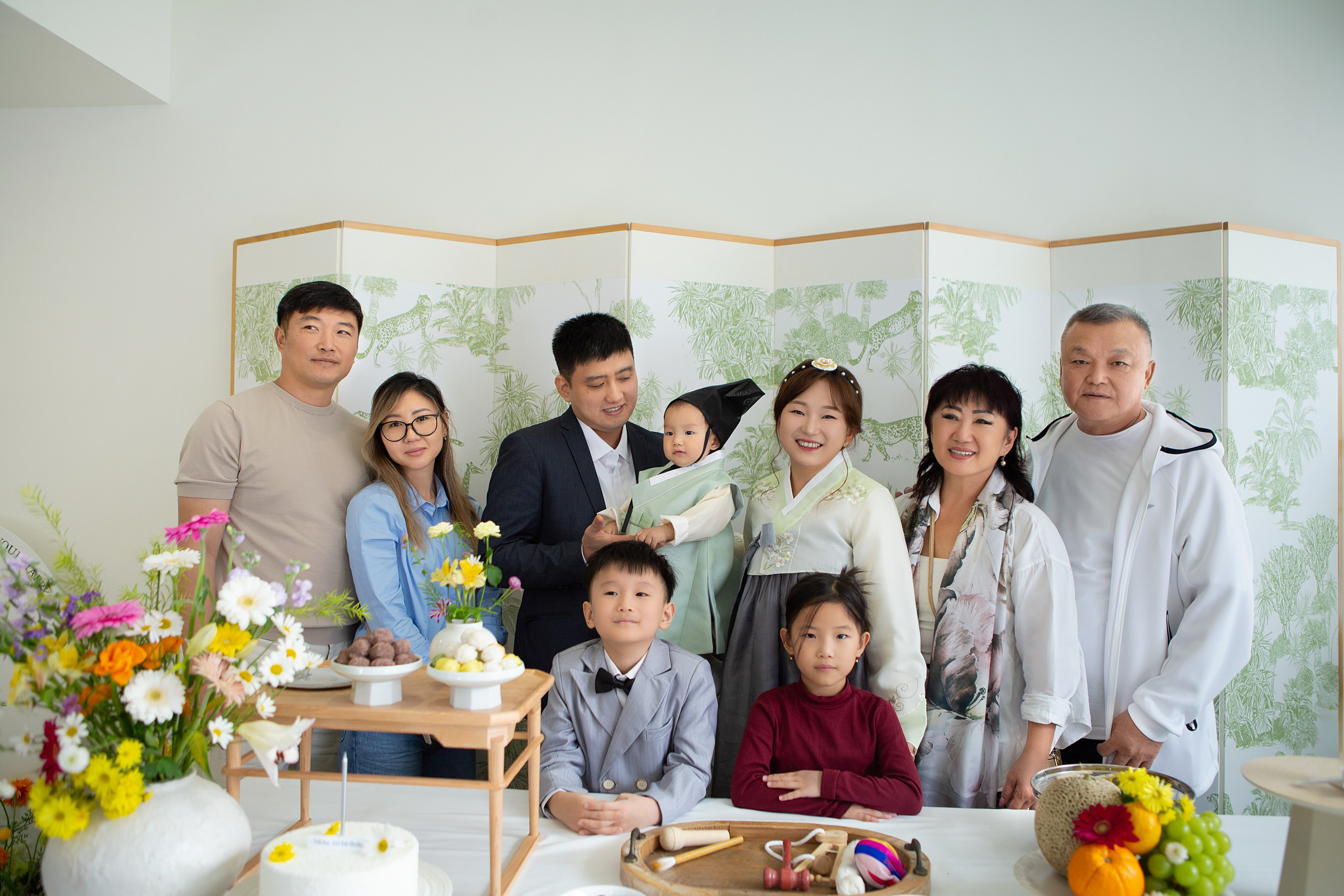 Никита в студии. Фотограф беременности, ньюборн и годовасиков в Корее Жанна Хан