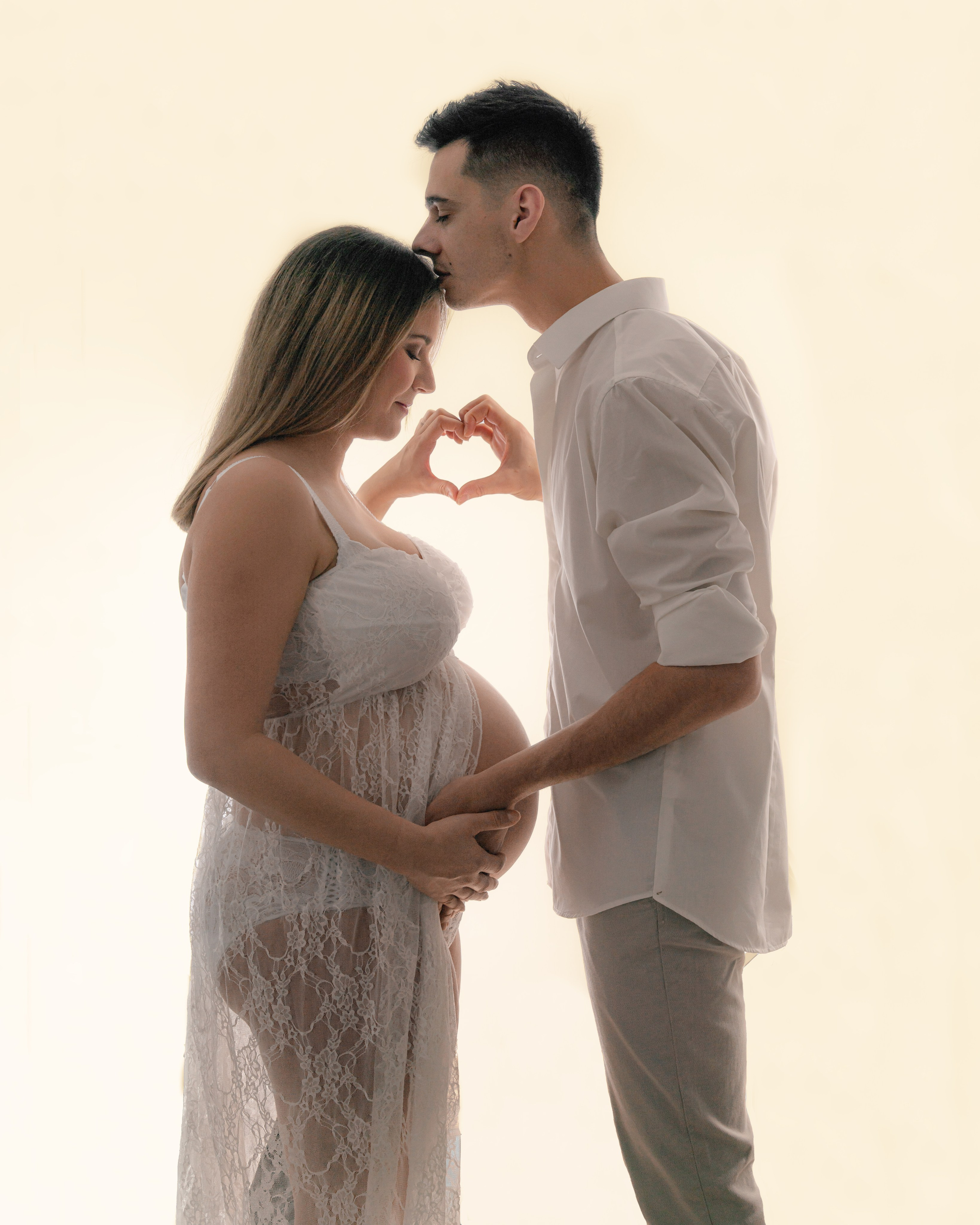 Grosses and newborn. Wedding-Family photographer, South of France–Paris, Valentina Acrement