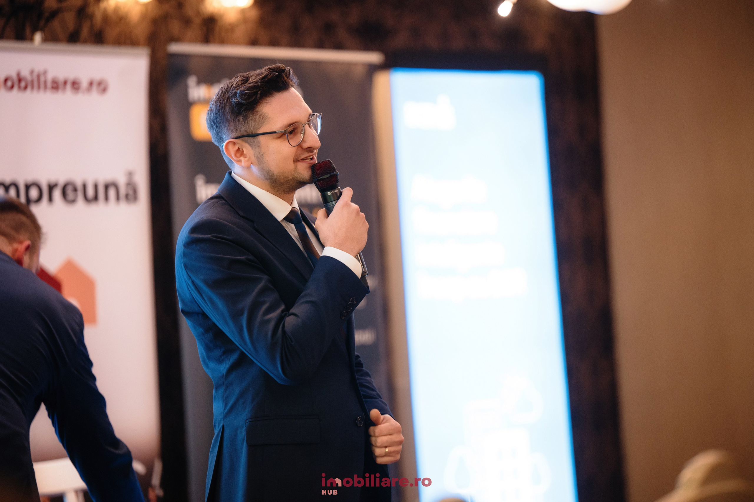 Imobliare HUB. Laurentiu Stefan StoryTeller