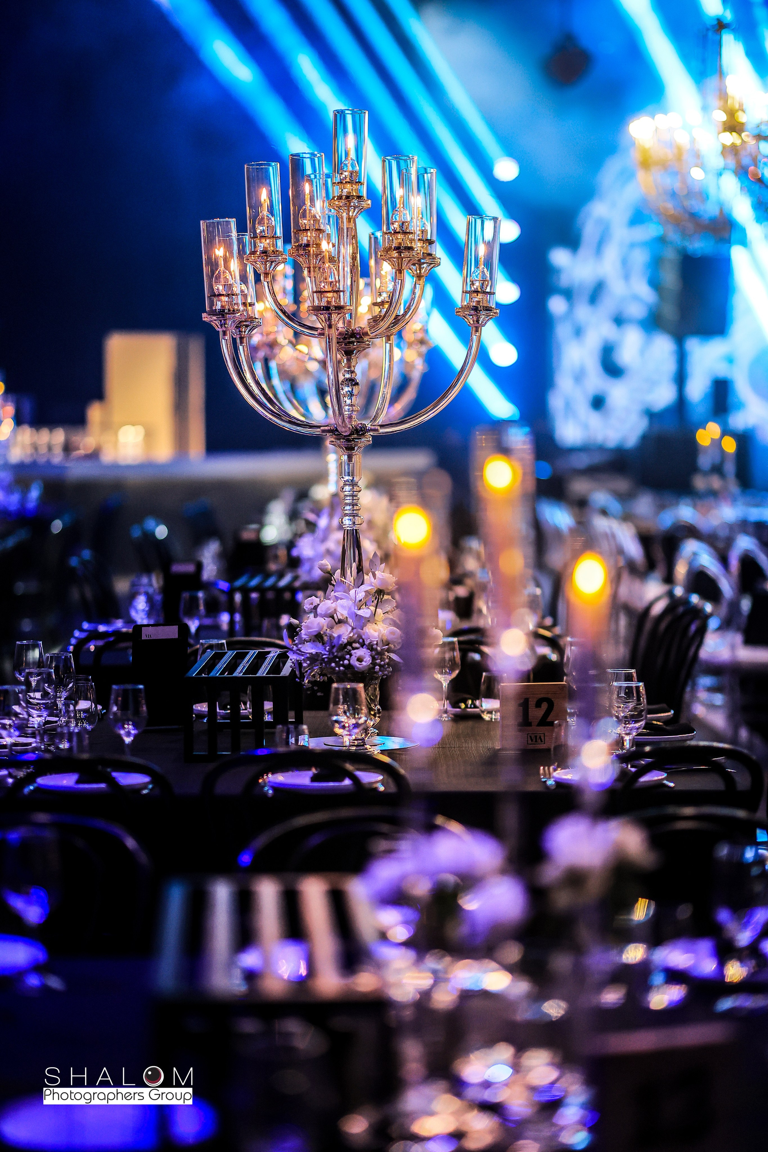 VIA / BASICO. Wedding and events photographers Studio Shalom