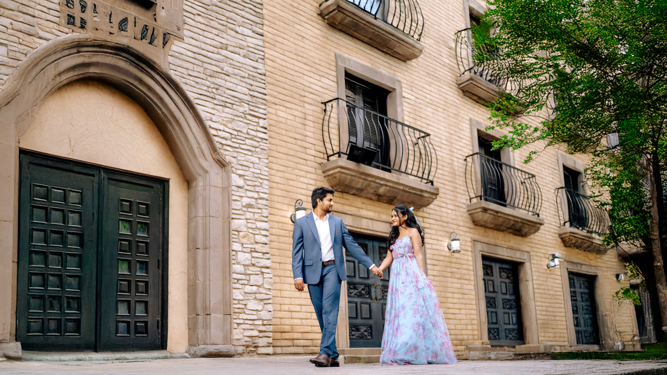 Couple-Portraits. Wedding photographer Venkatesh Darsi