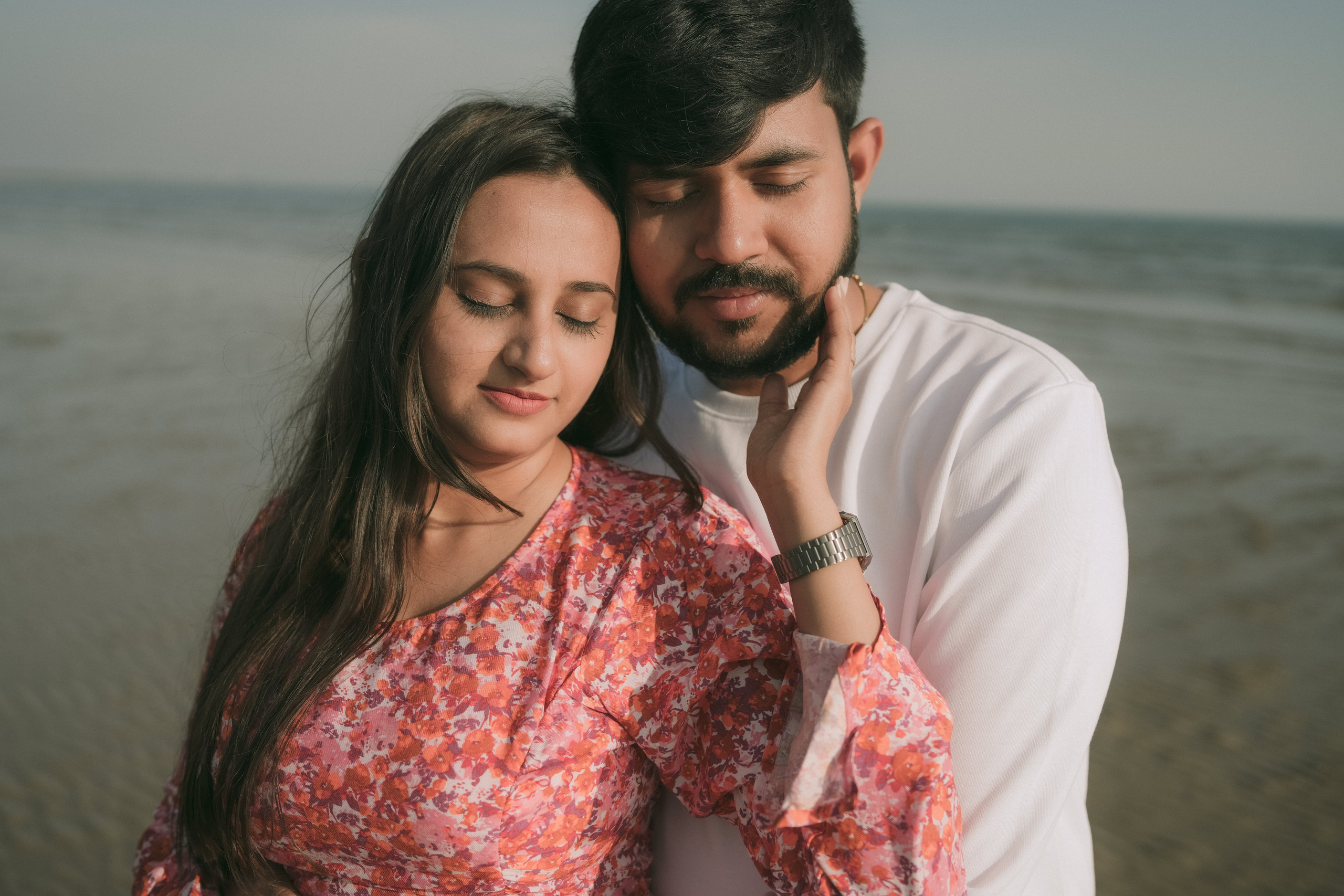 COUPLE SESSIONS. Love Emotions Weddings