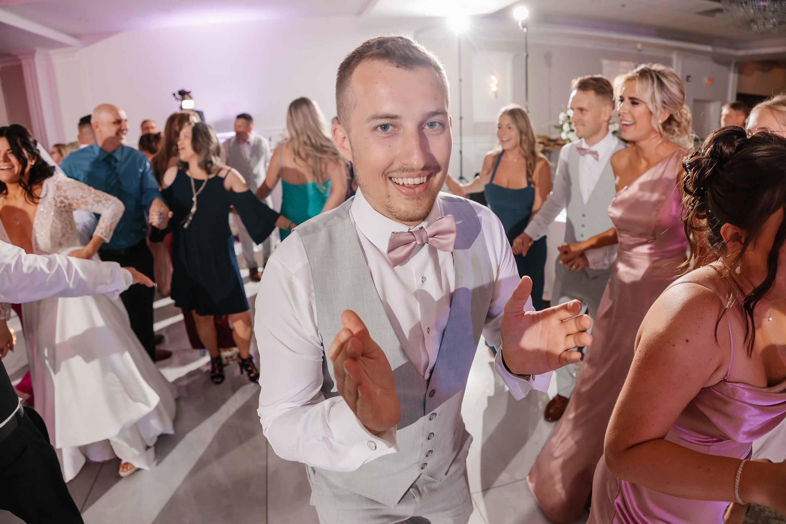 31.08.2024 Wedding. Wedding family event photographer in Chicago Nick Yushevich