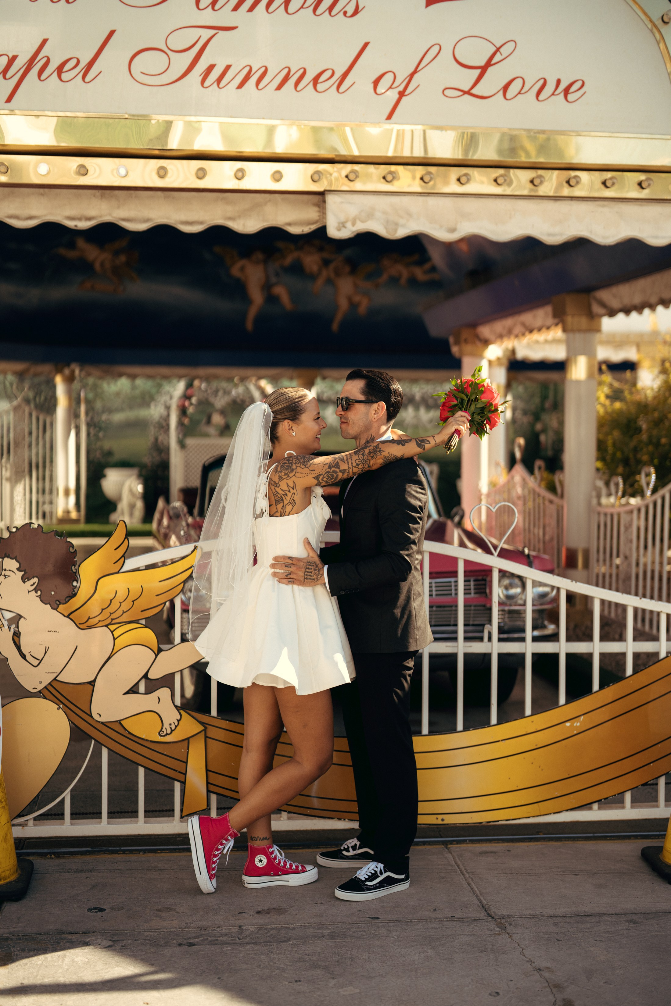 Klara&Marsel. Wedding & elopement photographer Viktoriya Kravtsov. Las Vegas