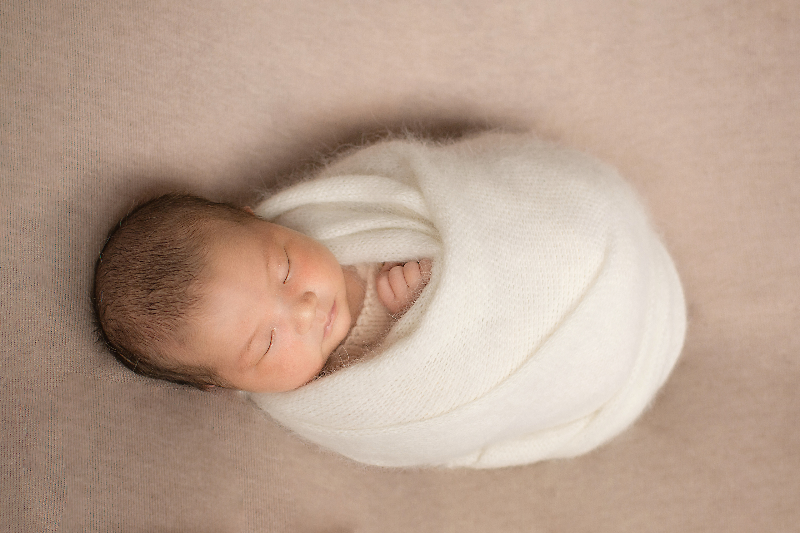 Ясина. Фотограф новорожденных в Темиртау и Караганде Любовь Жукова newborn