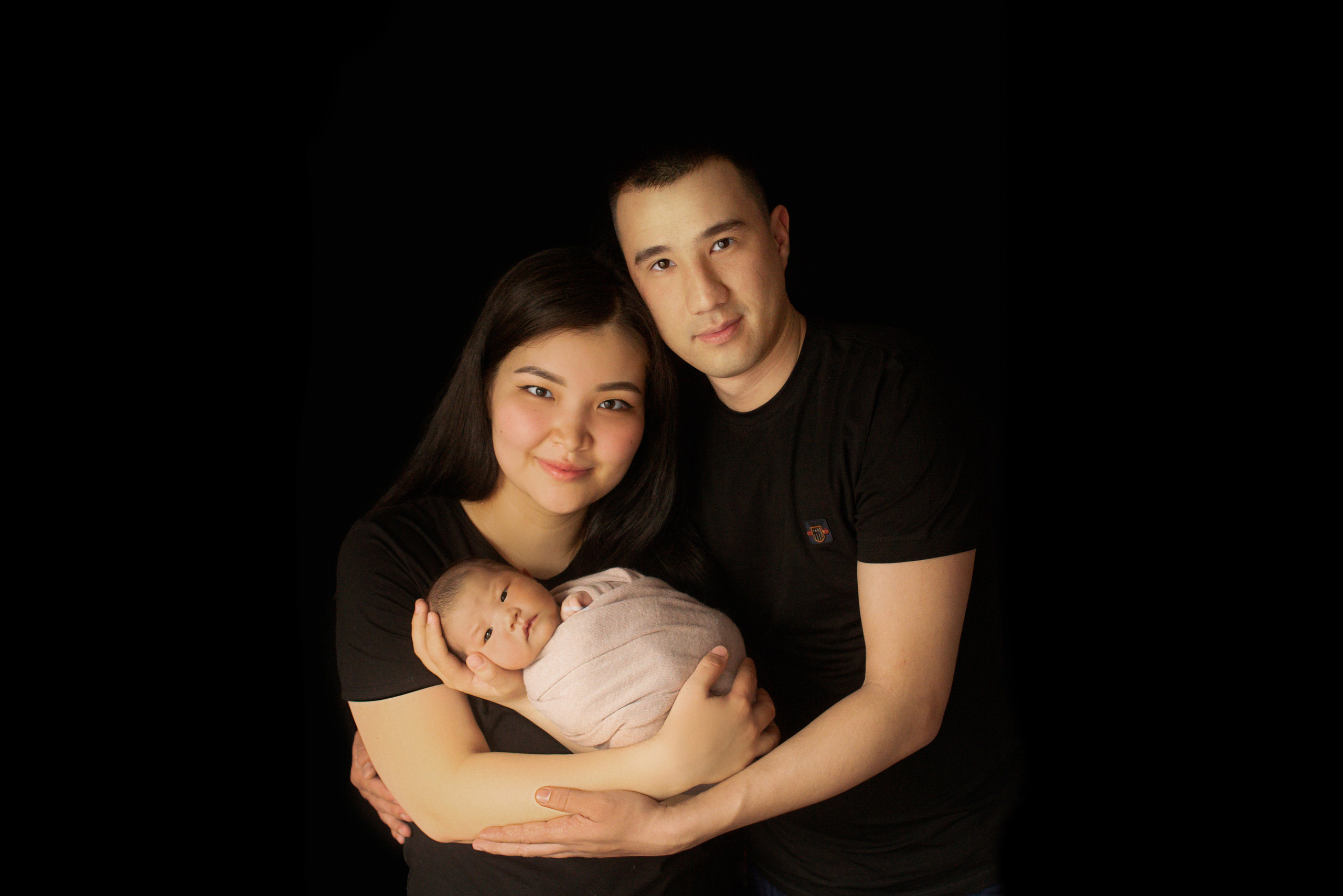 Новорожденные малыши (ньюборн newborn). Фотограф новорожденных в Темиртау и Караганде Любовь Жукова newborn