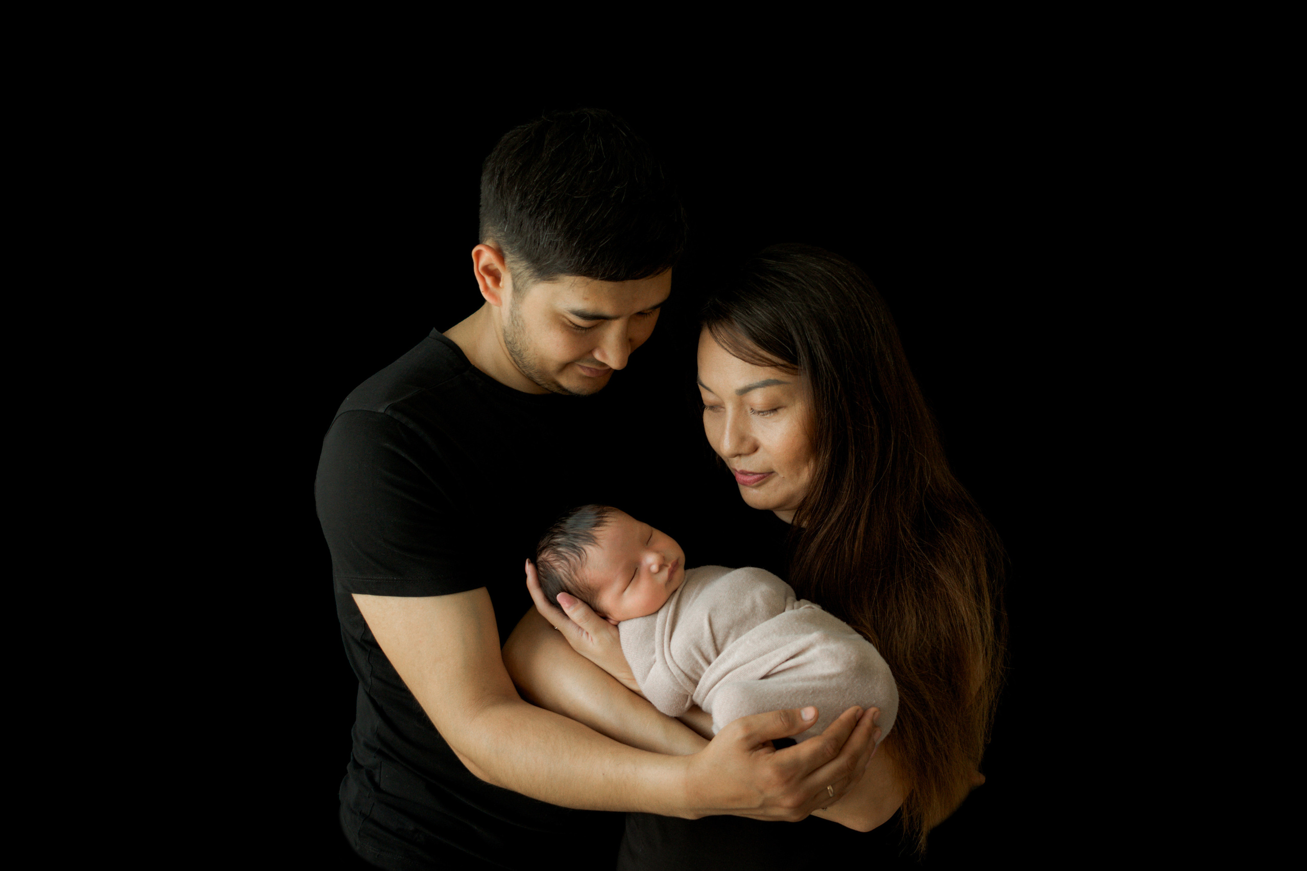 Новорожденные малыши (ньюборн newborn). Фотограф новорожденных в Темиртау и Караганде Любовь Жукова newborn