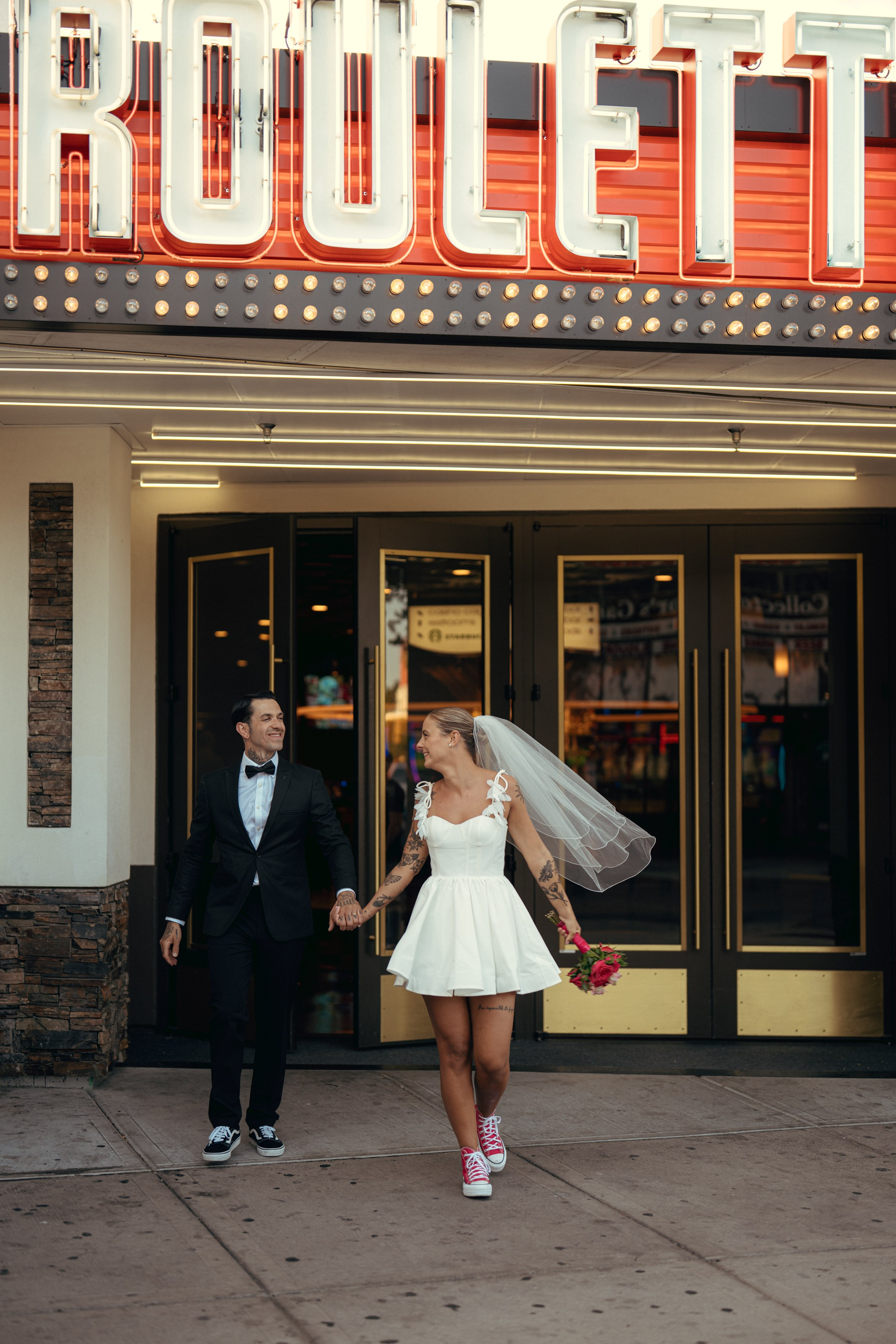 Klara&Marsel. Wedding & elopement photographer Viktoriya Kravtsov. Las Vegas