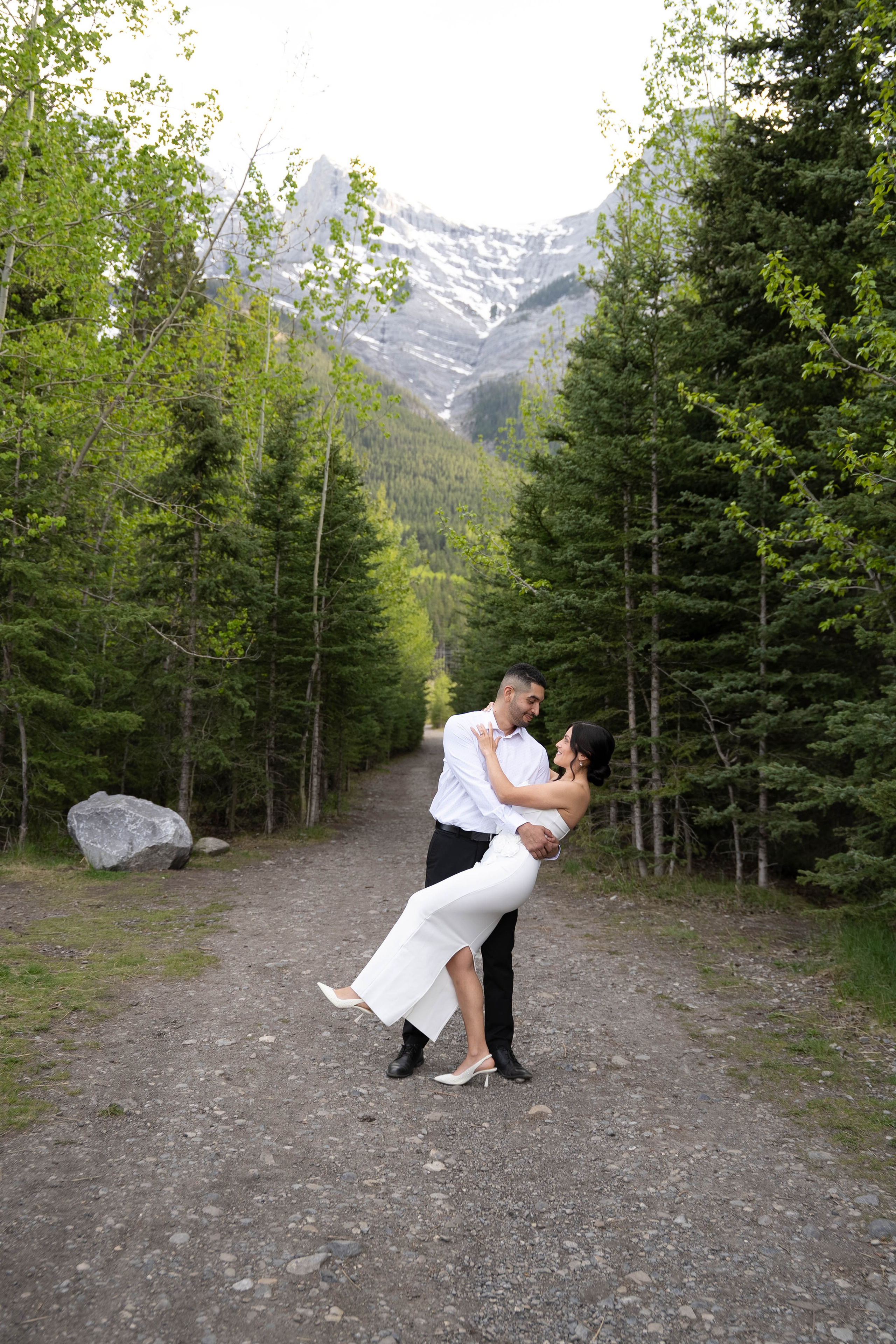 Quarry Lake Park — Canmore -Lina & Moises. Ching Li Photography